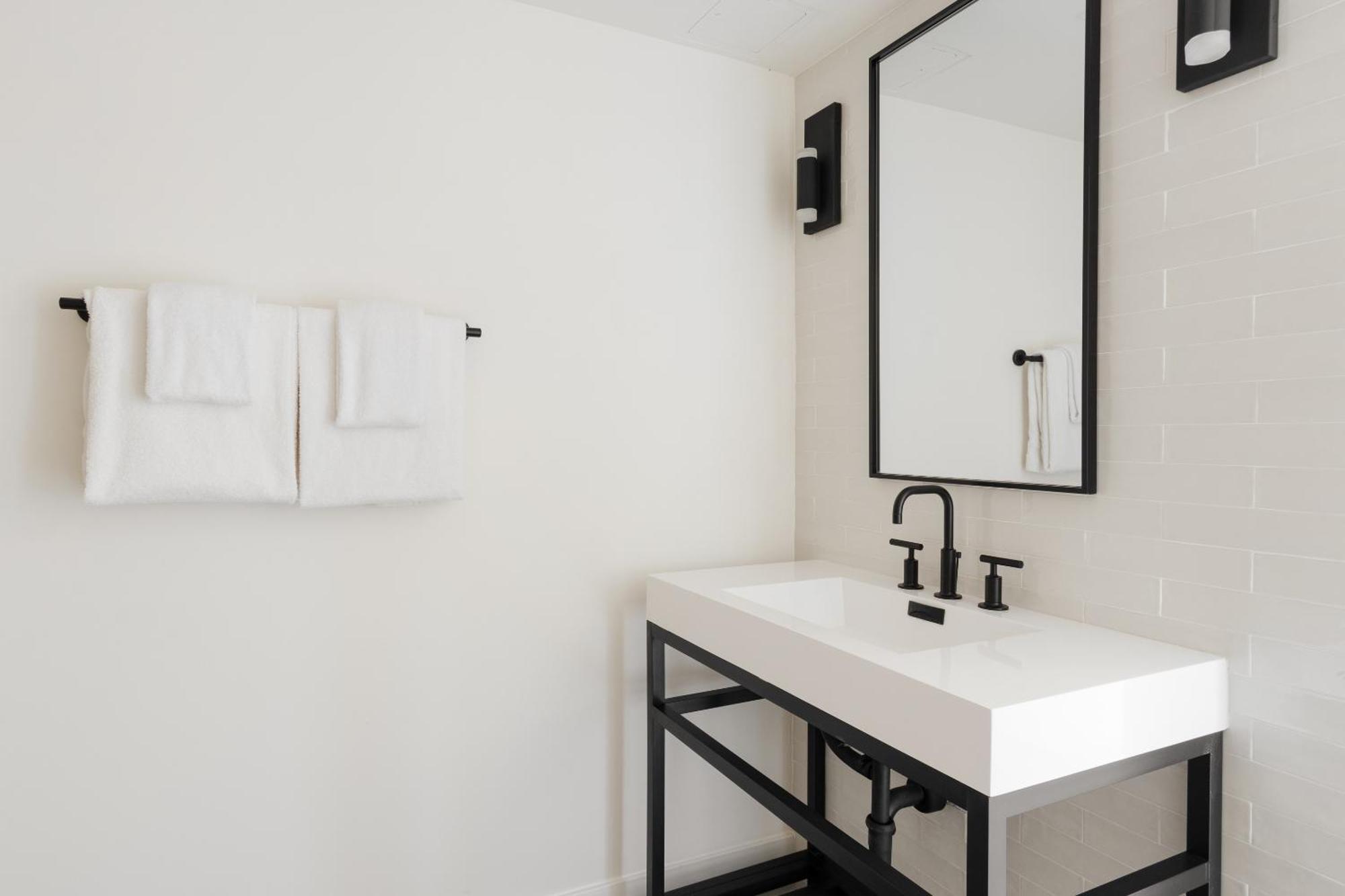 Double Room Balcony,1756819136:JPEG