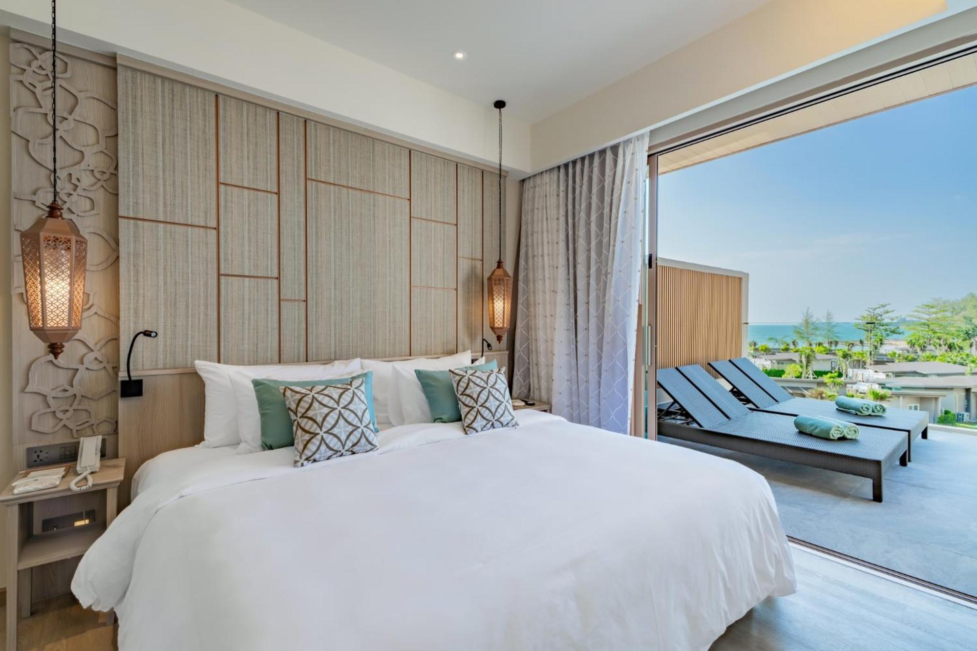 Seaside Two-bedroom Pool Suite