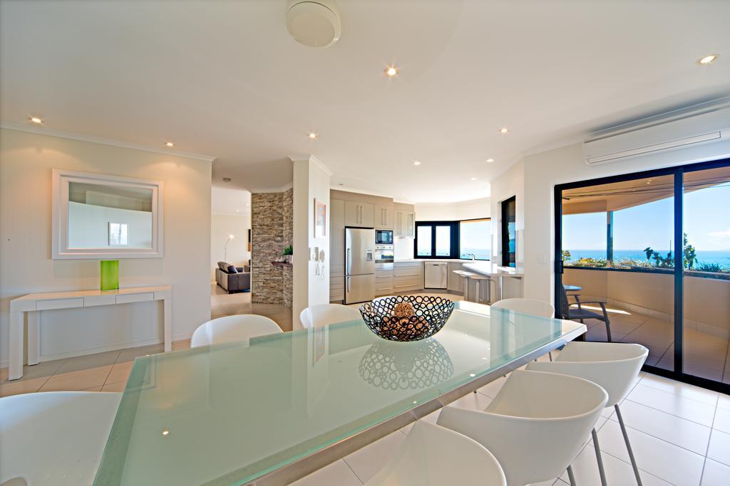 Penthouse Apartment,445507740:JPEG