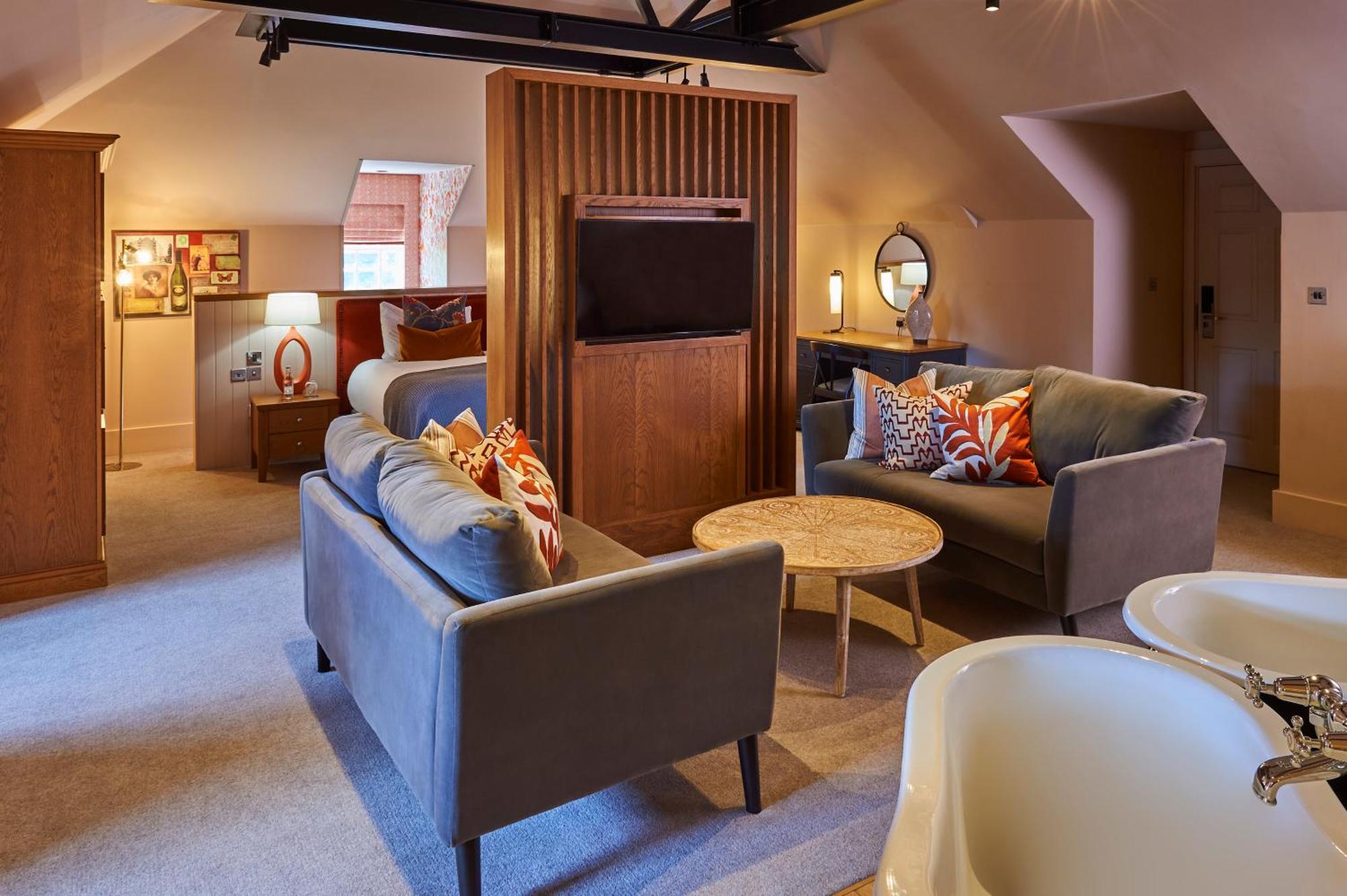Suite Signature
