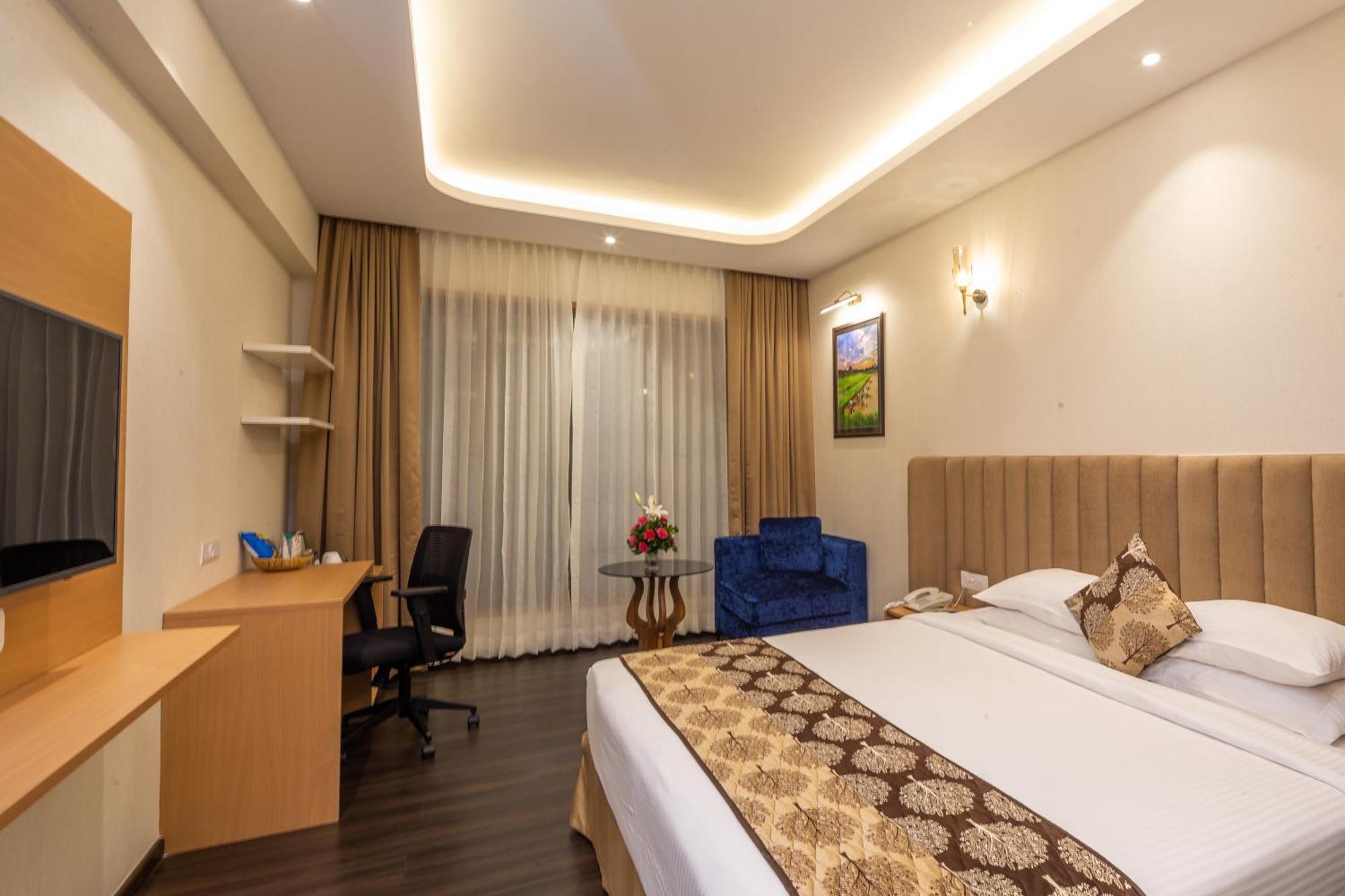 Superior King Room