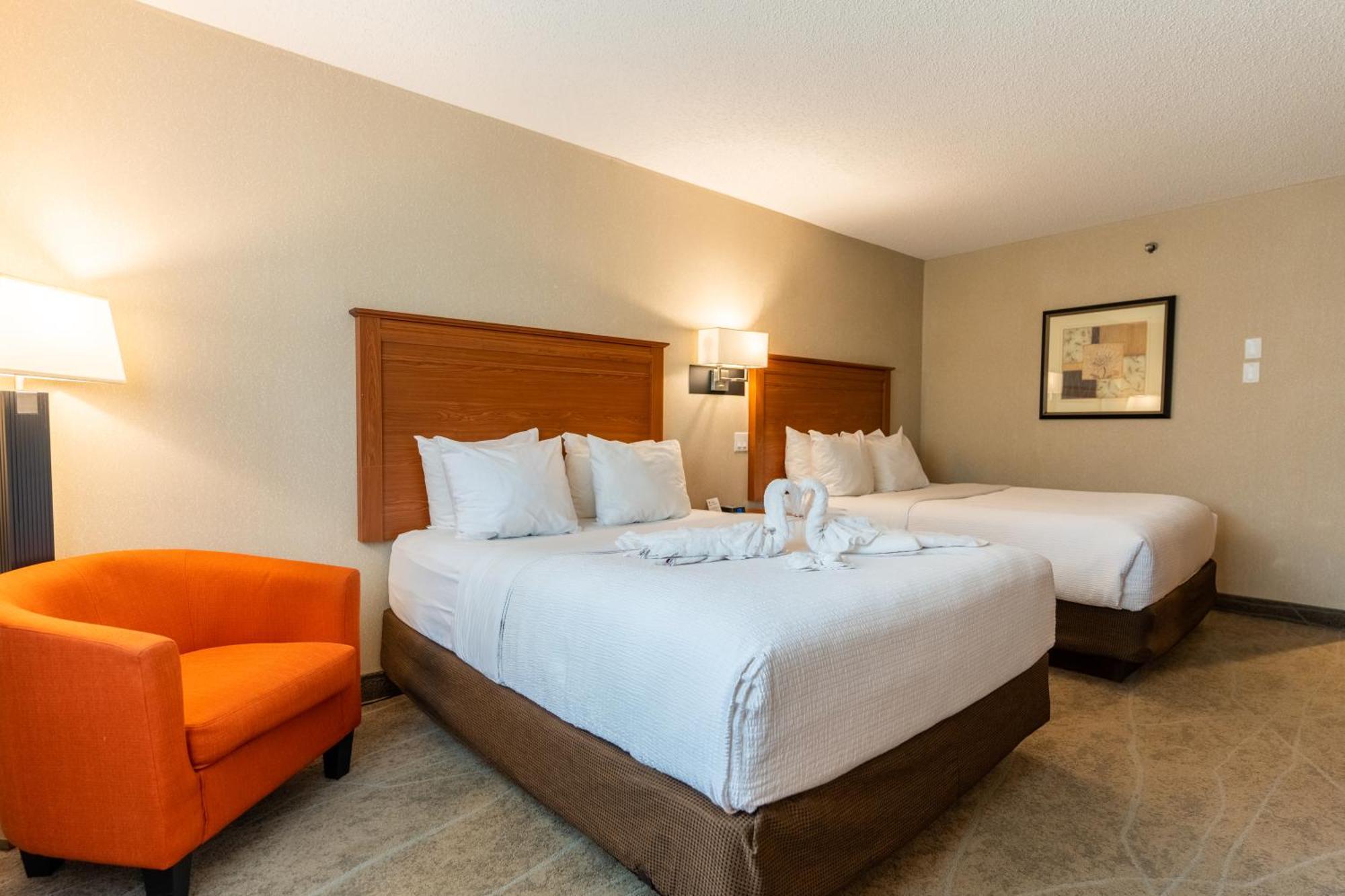 Queen Room with Two Queen Beds - Non-Smoking