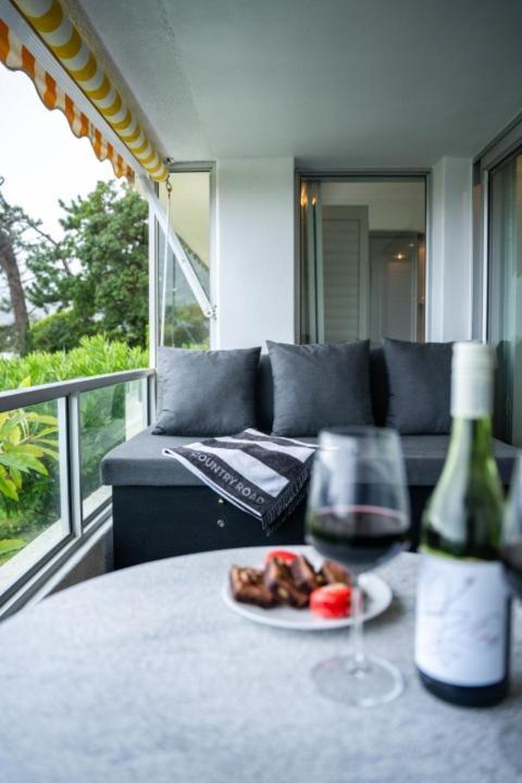 Family Two-Bedroom Apartment with View