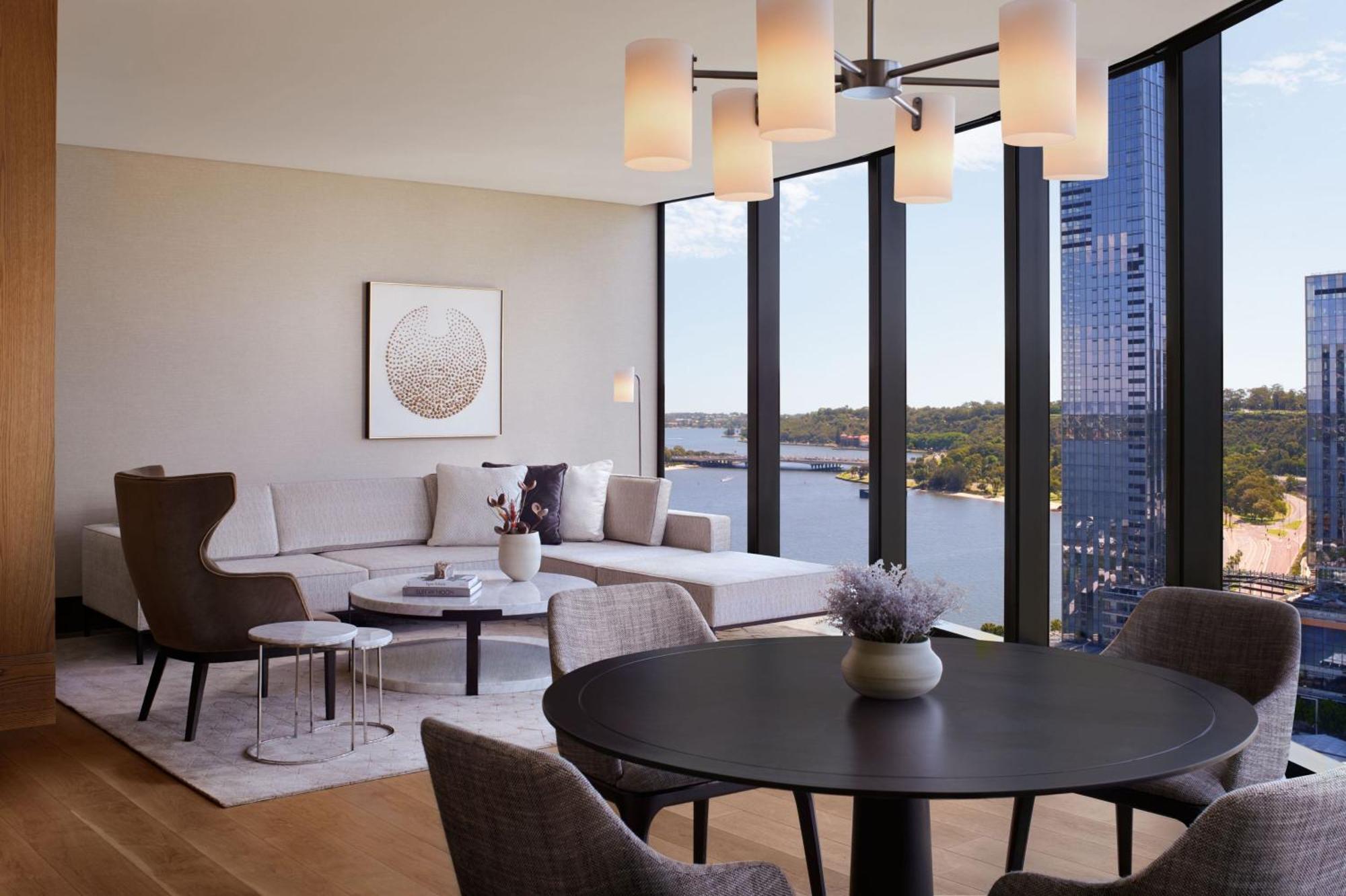 Elizabeth Quay River View 1-Bedroom Suite 1 King Bed