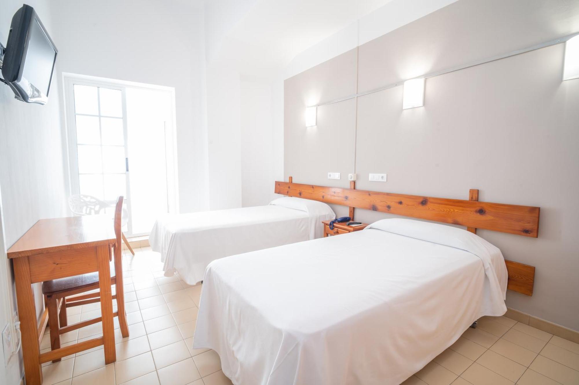 Twin Room with Terrace