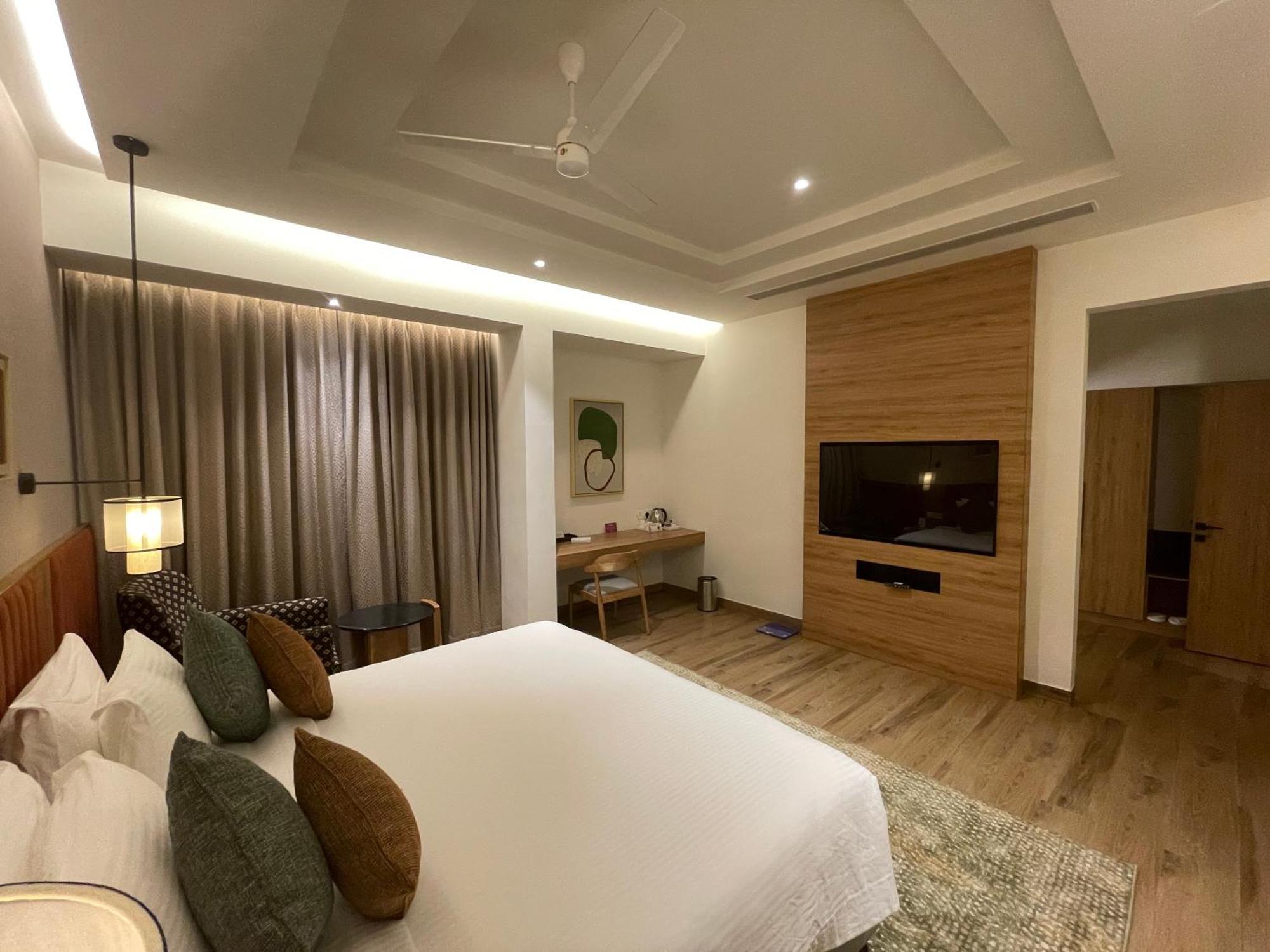 Viceroy Suite