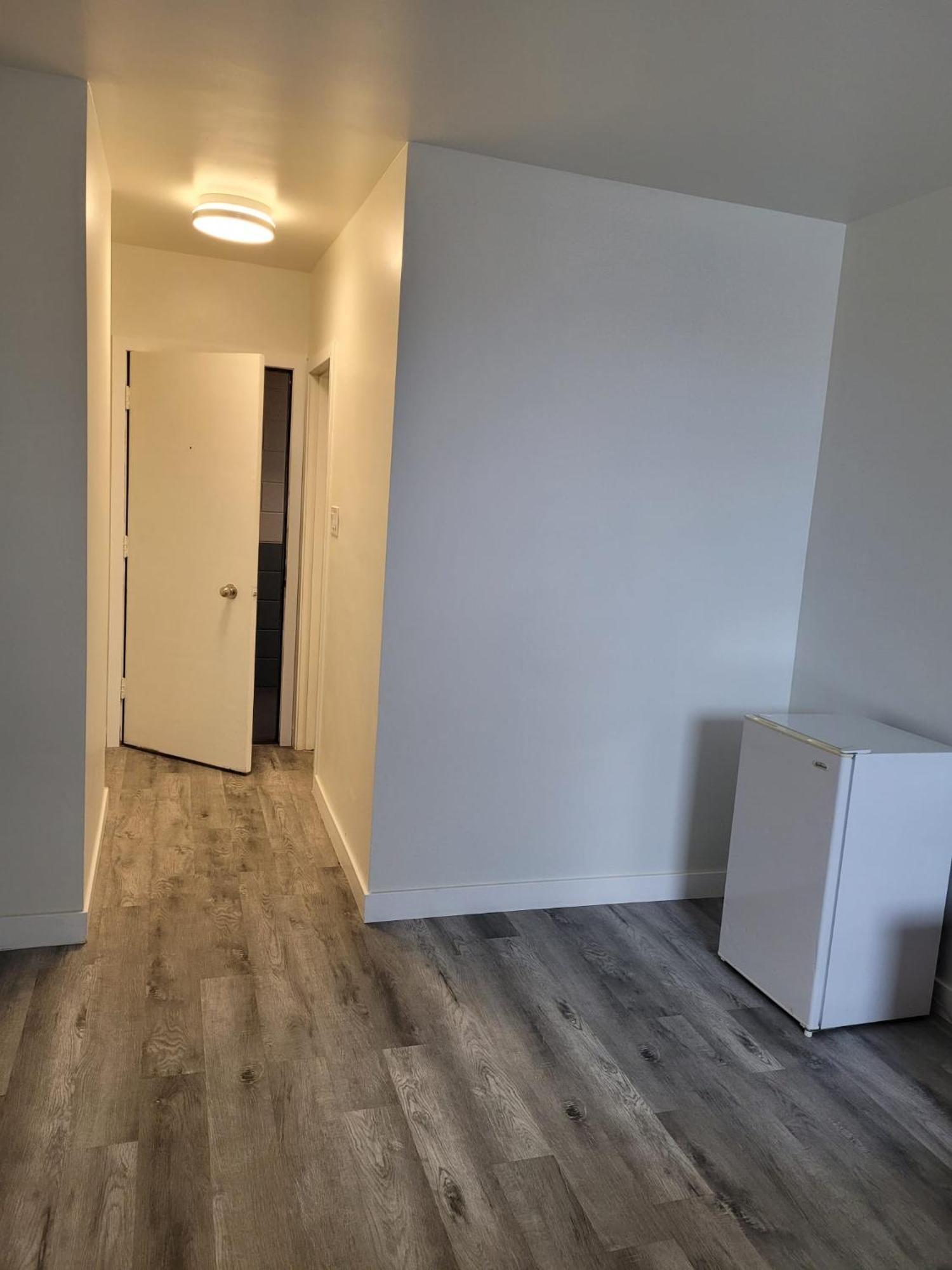 Single Room with Bathroom