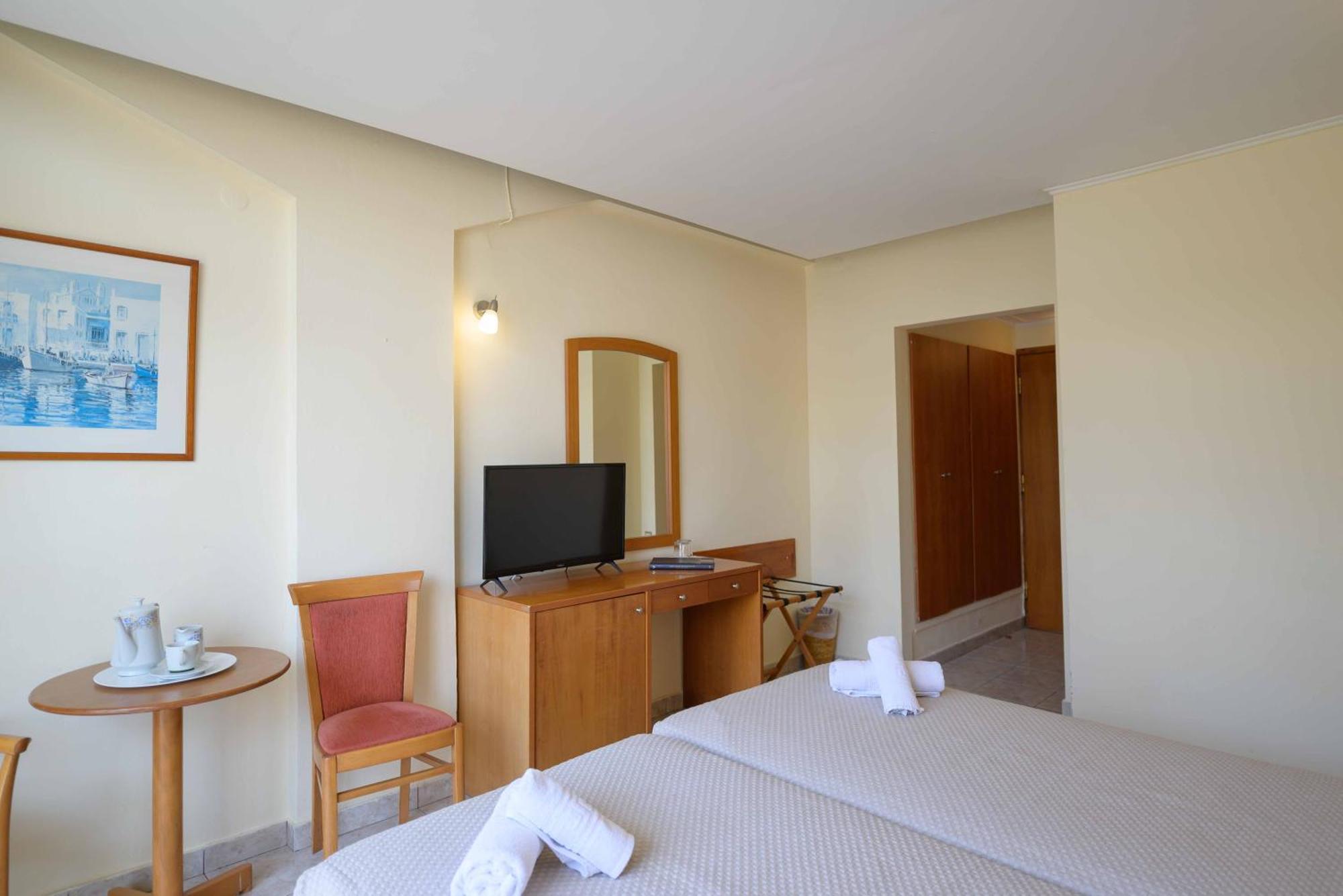Economy Twin Room