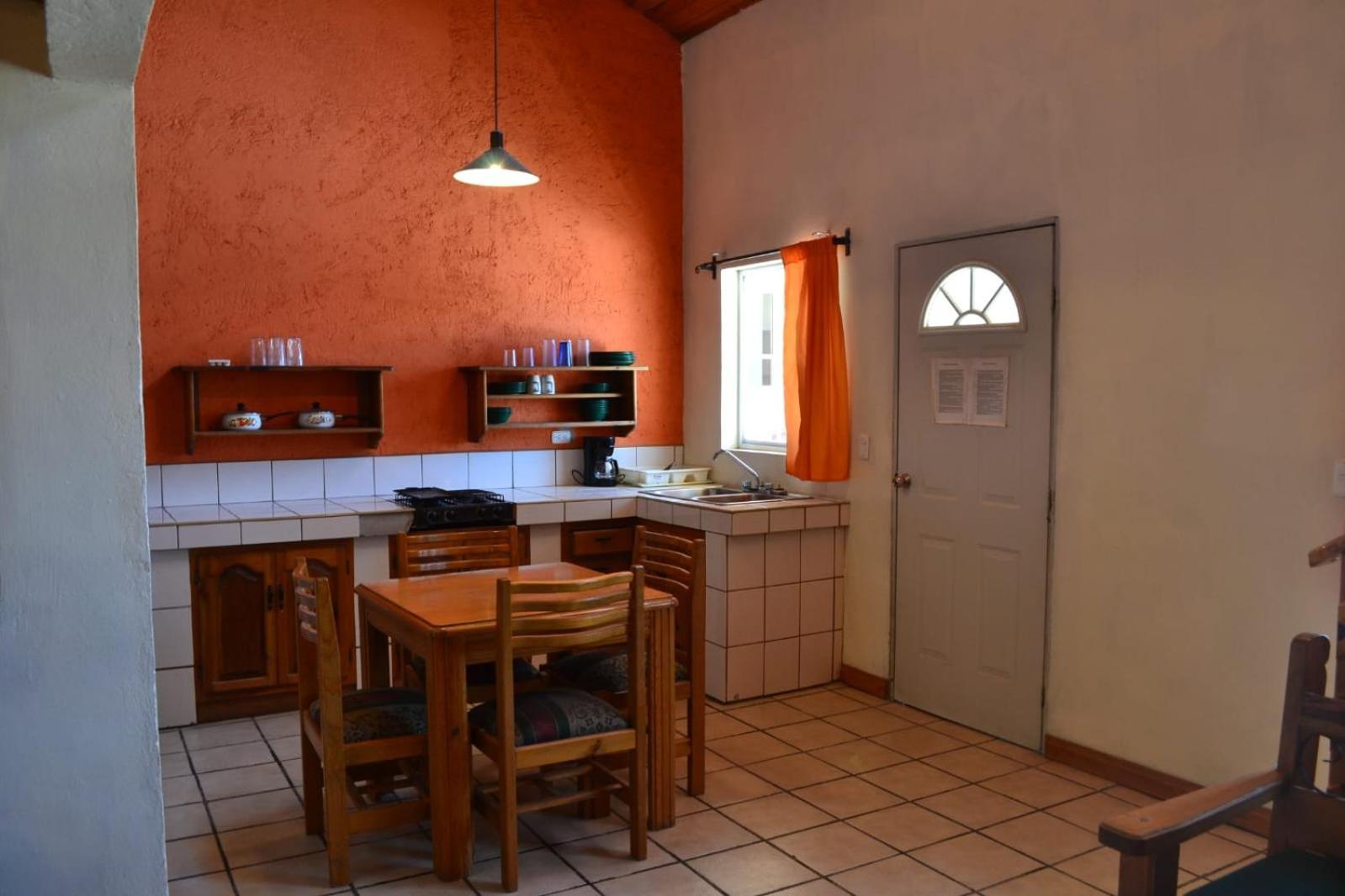 Cottage (5 Adults)
