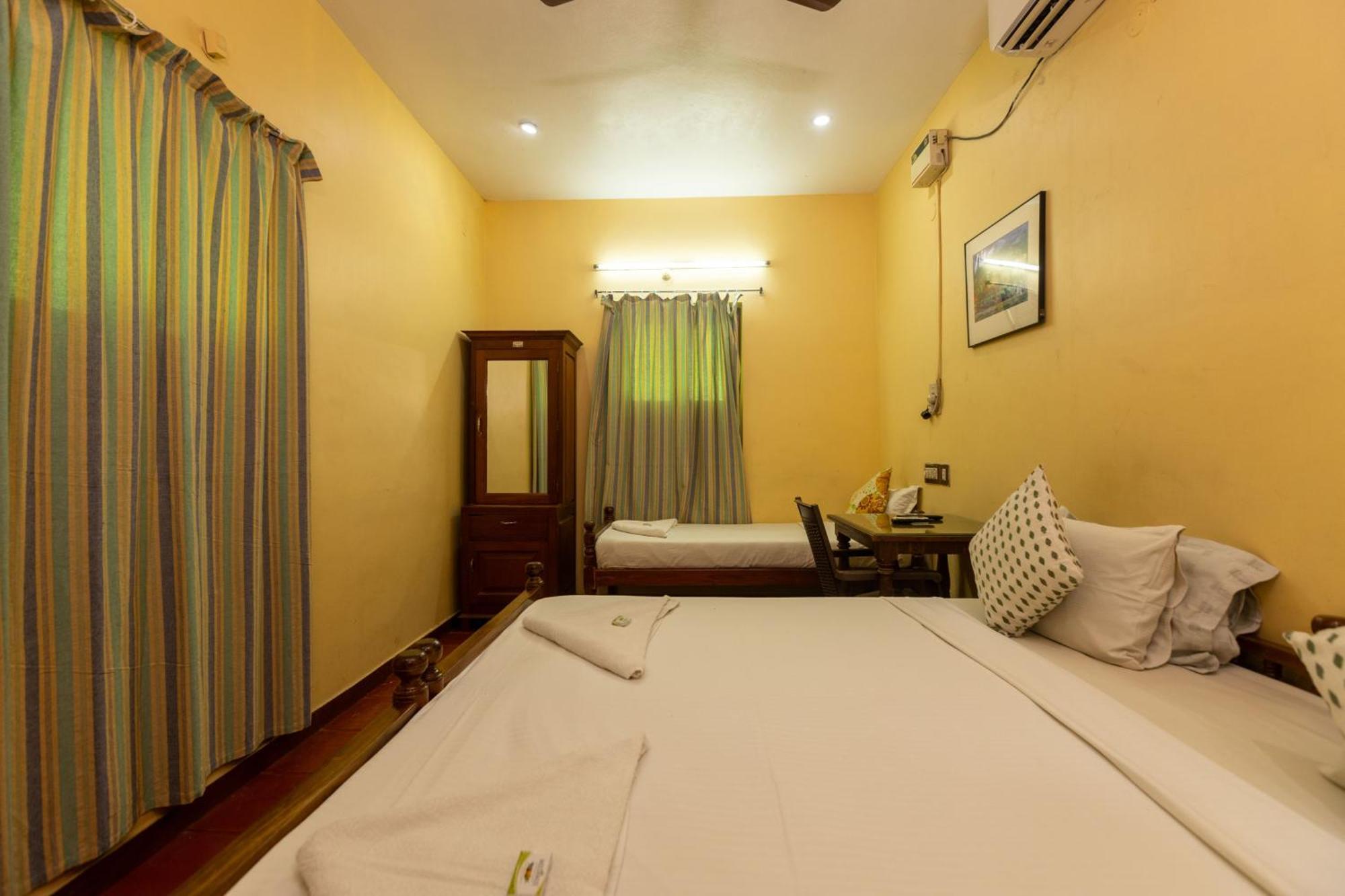 Superior Double Room,1601694017:JPEG