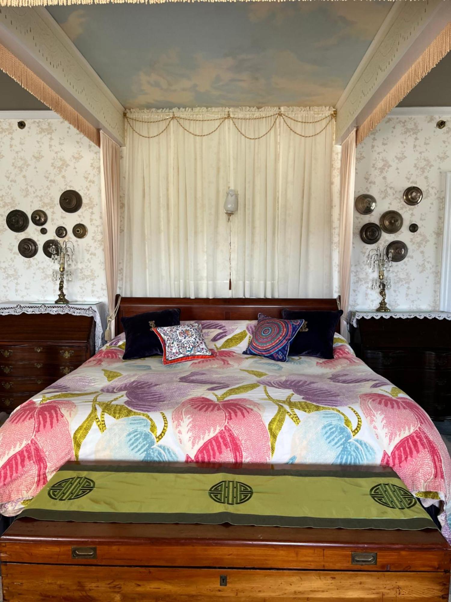 Superior King Suite/ Maria Suite