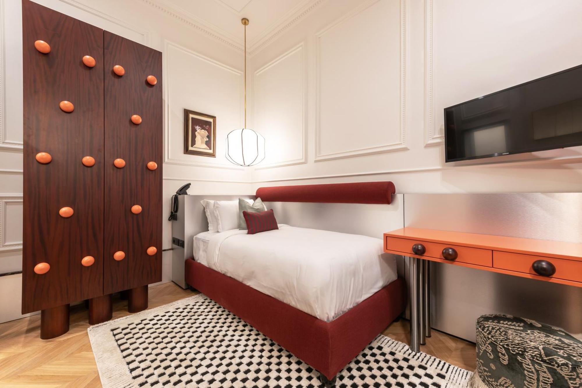 Standard Single Room,1747734960:JPEG