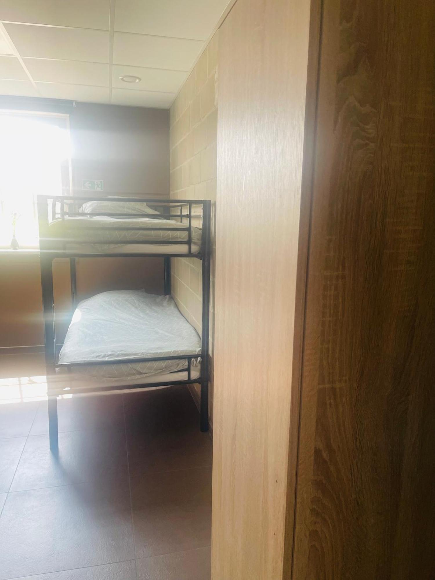 Mixed Dormitory Room