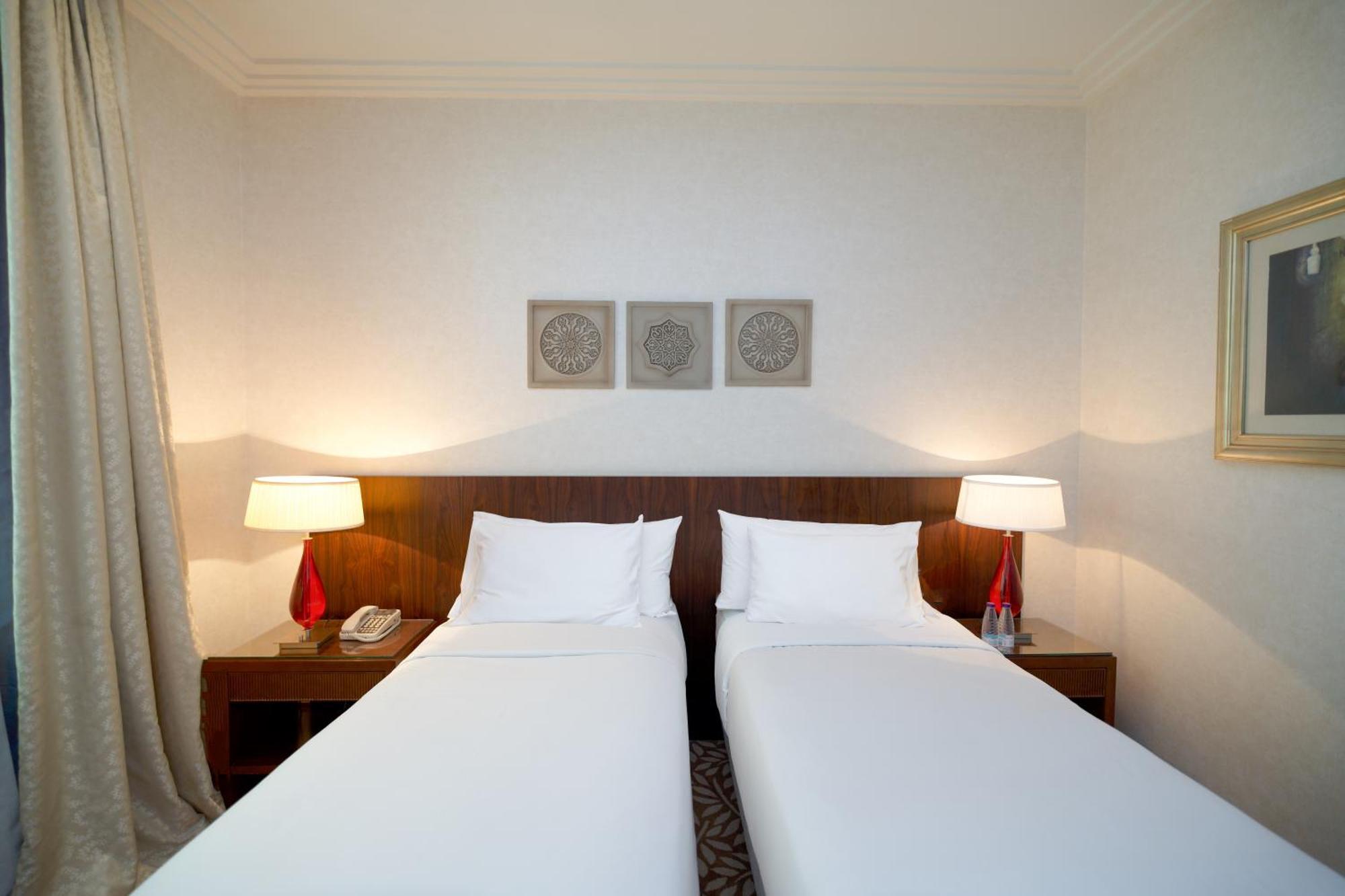 Executive suite one room Tower 1