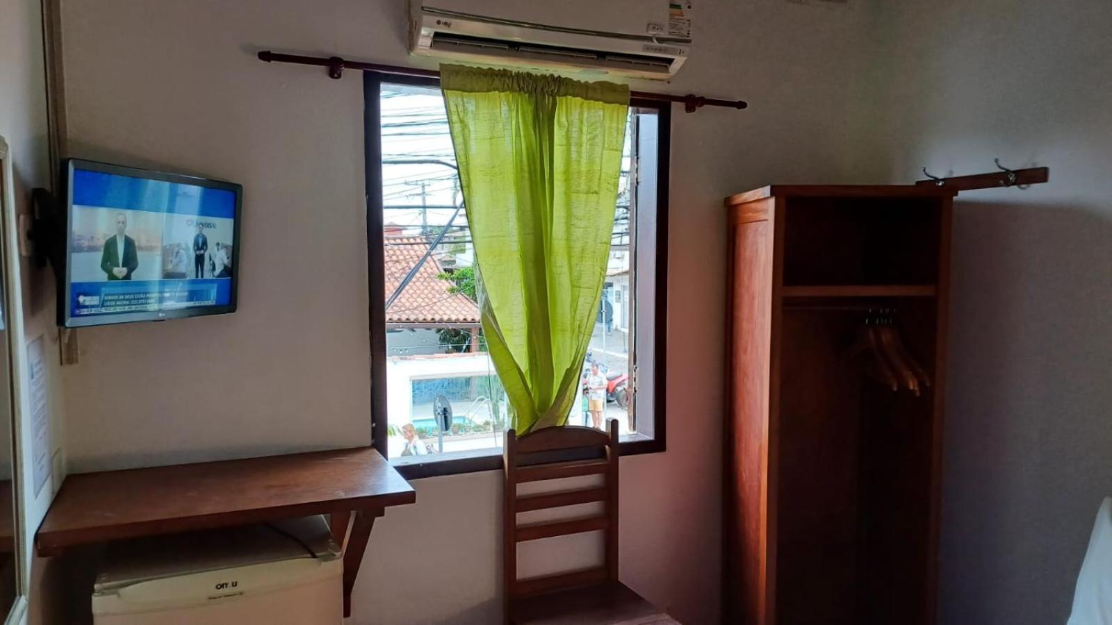Quarto Deluxe com Cama de Casal ou 2 de Solteiro