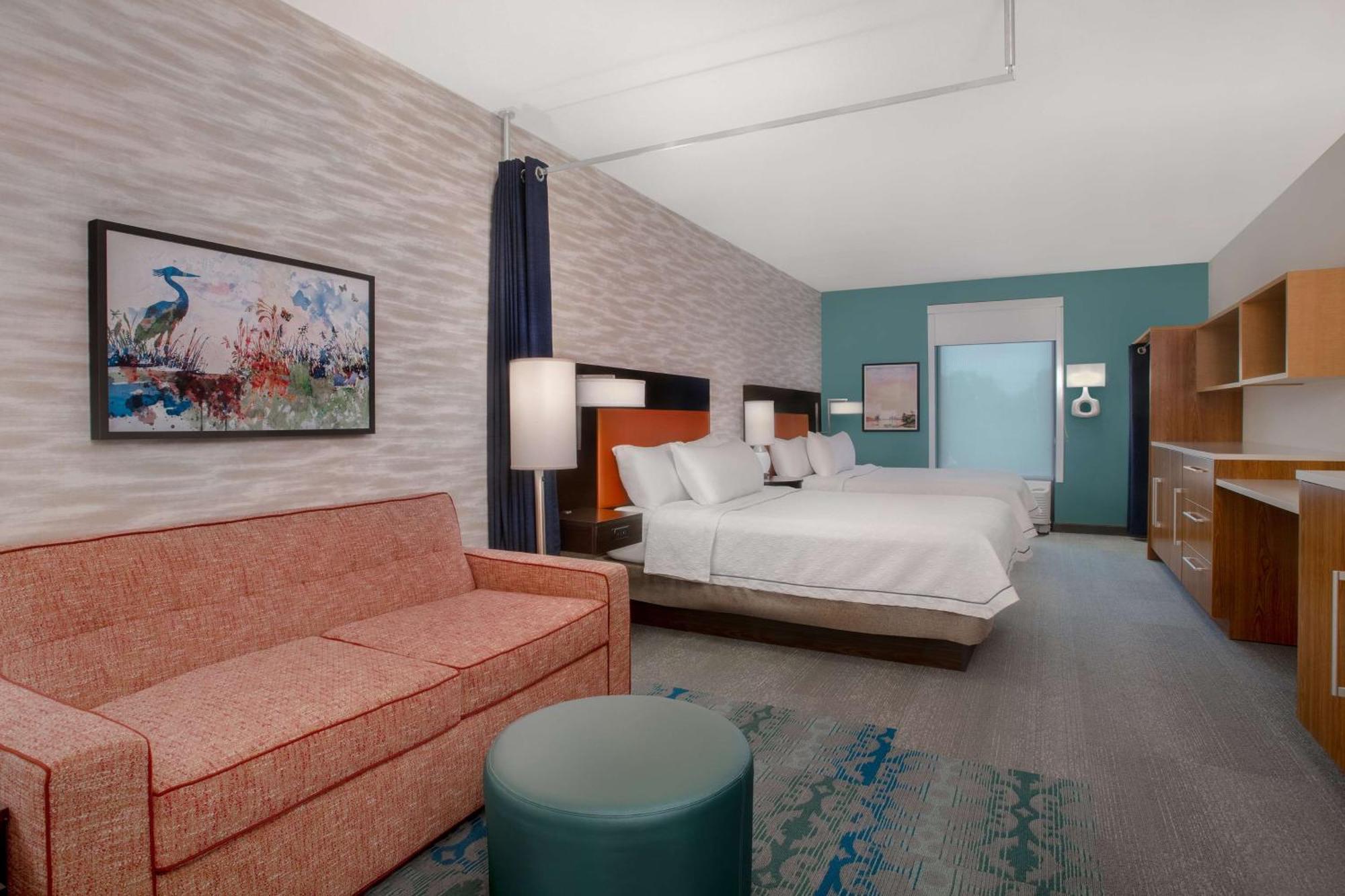 Queen Studio Two Queen Beds Non-Smoking
