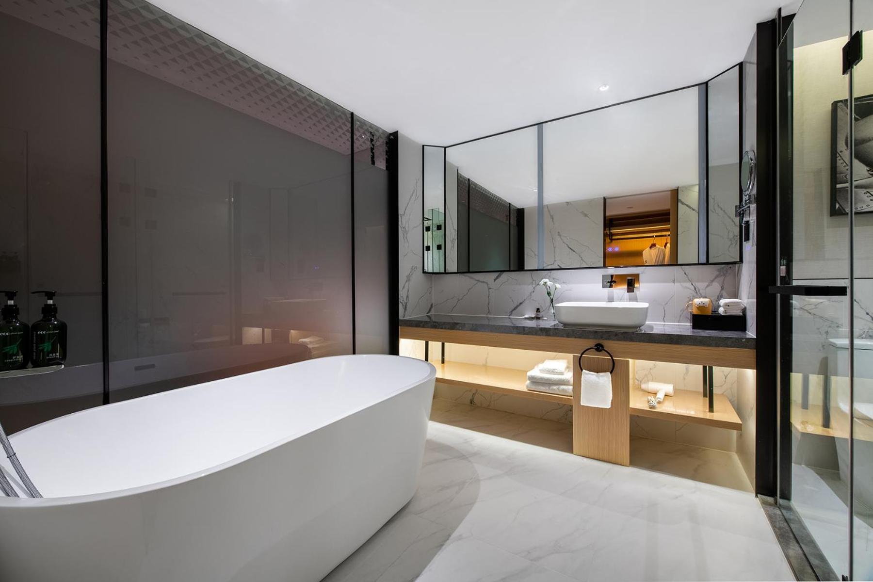 Deluxe Family Room