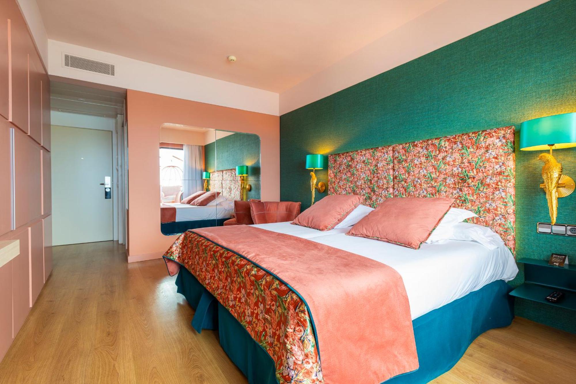 Deluxe Triple Room Sea View