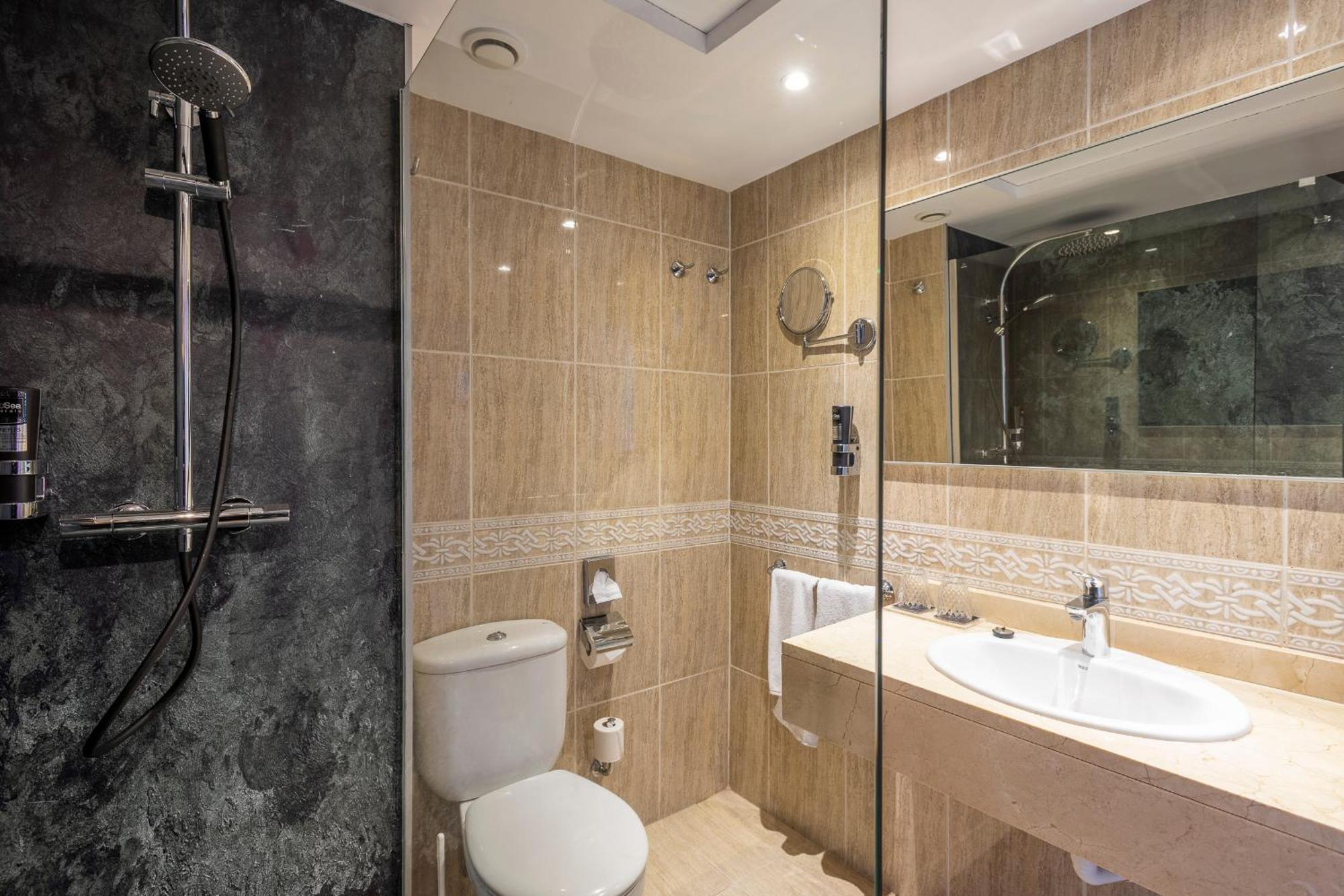 Superior Triple Room Sea View