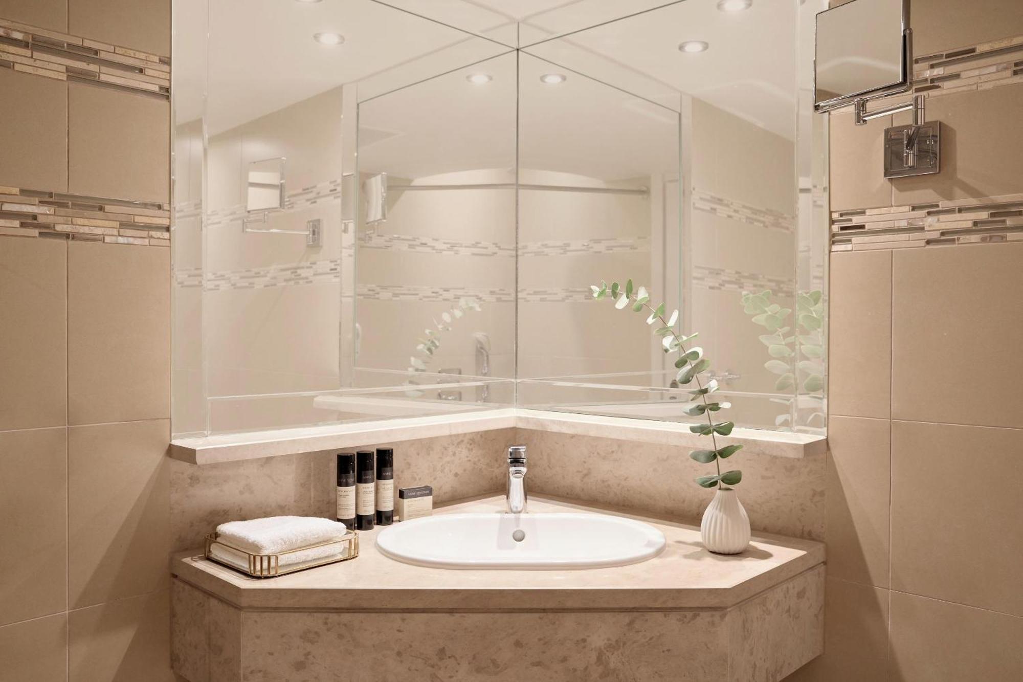 Junior Suite with Sea View