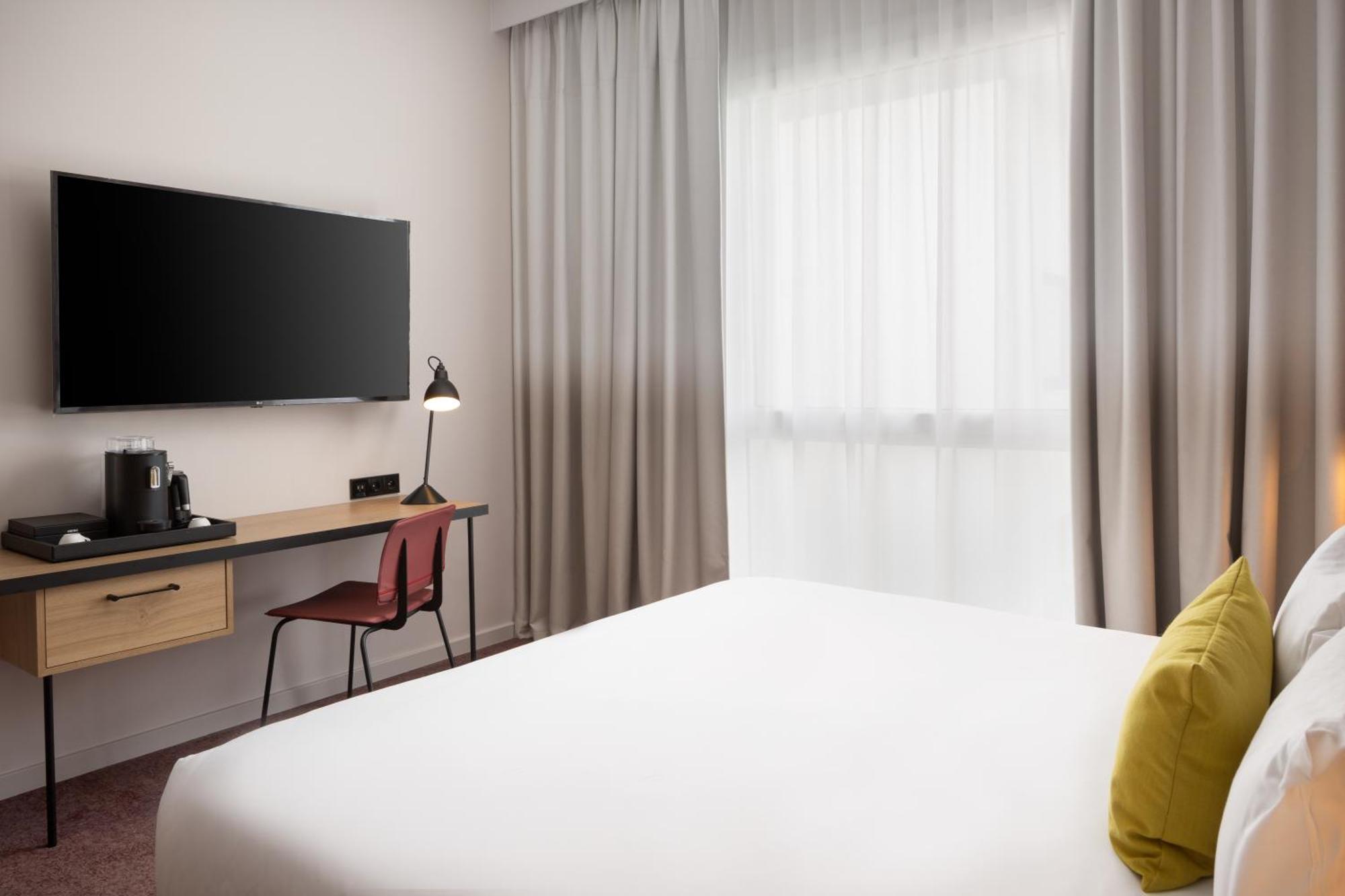 King Room,1604149539:JPEG