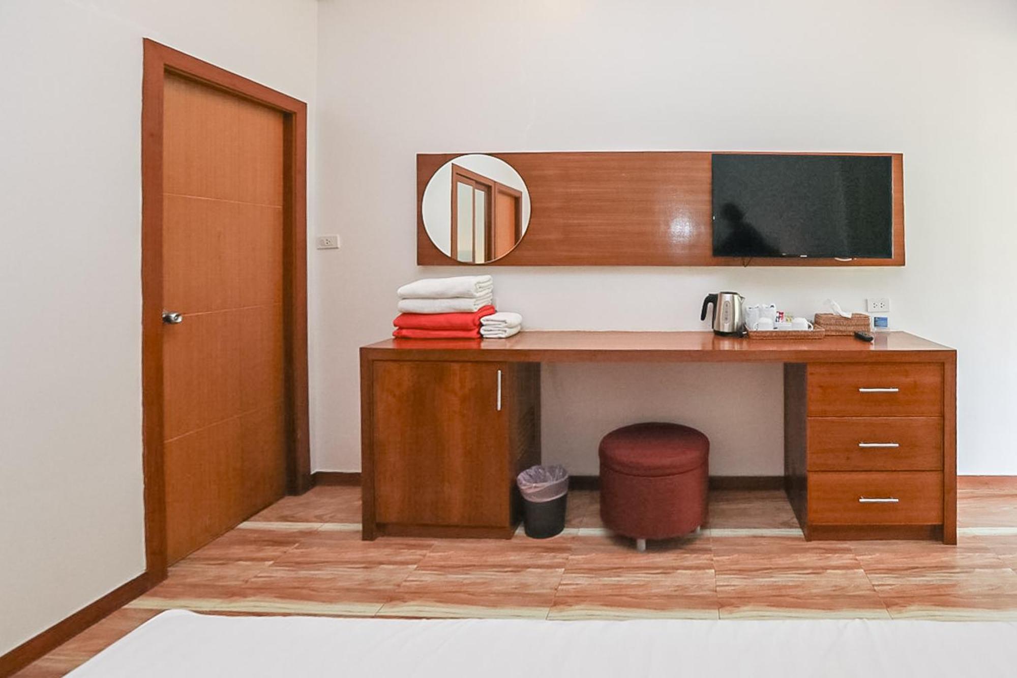Deluxe Double Room with Balcony