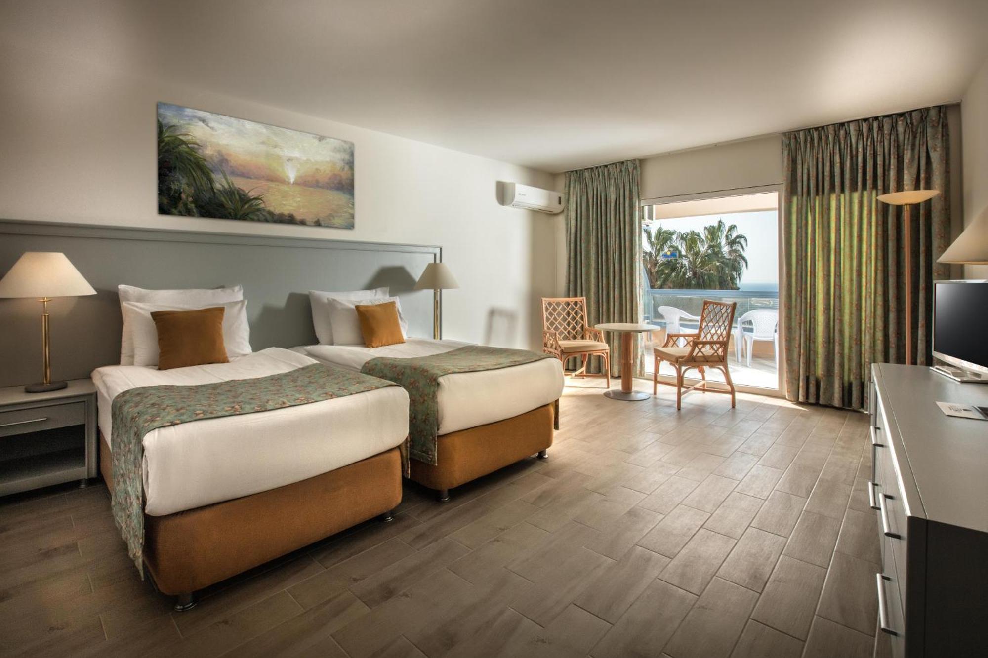 Standard Double or Twin Room with Garden View - Ground floor