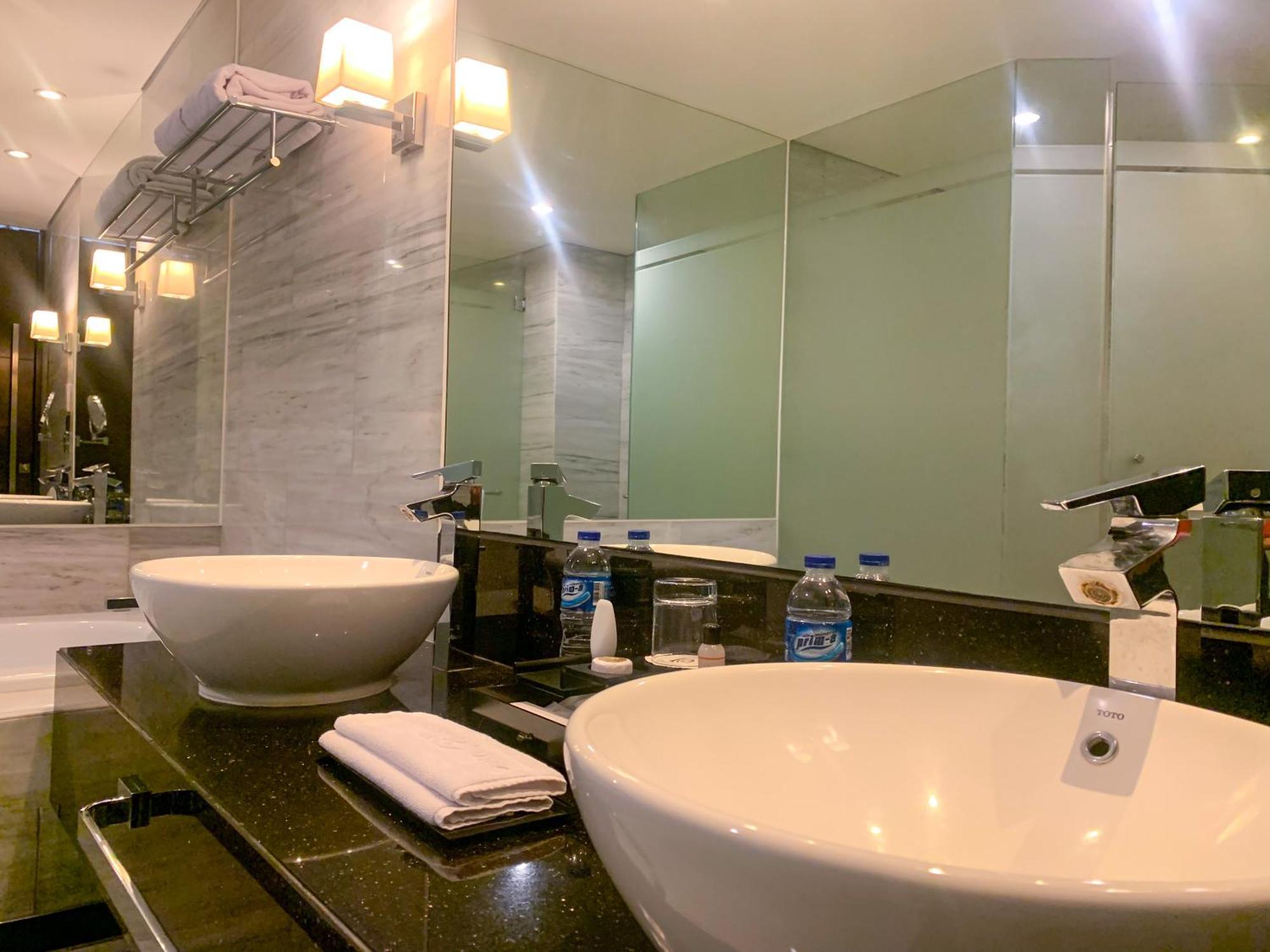 Junior Suite,1604774024:JPEG