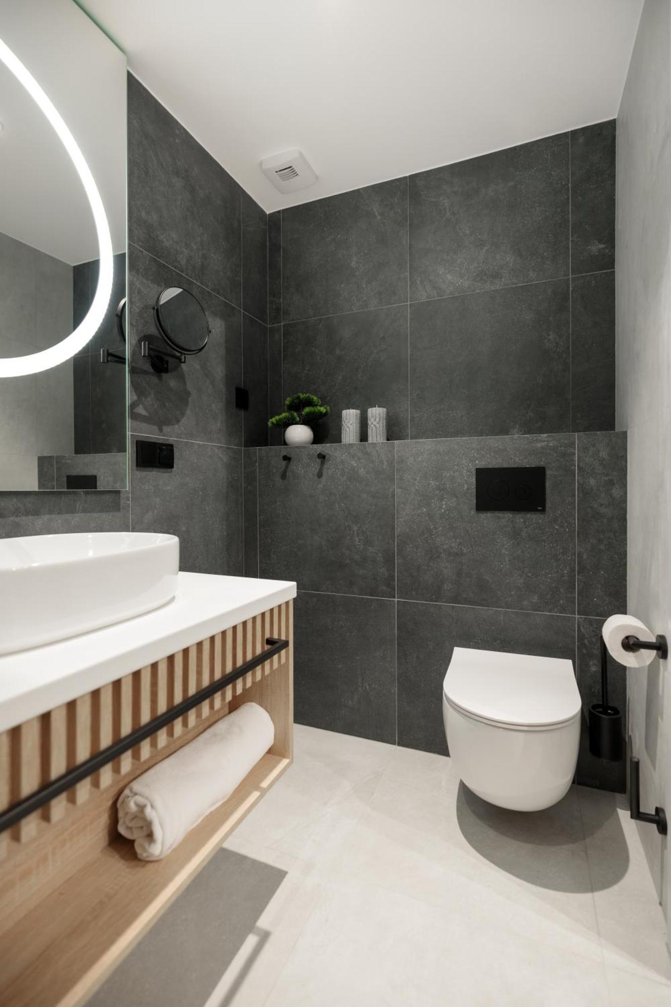Studio-Apartment mit Balkon