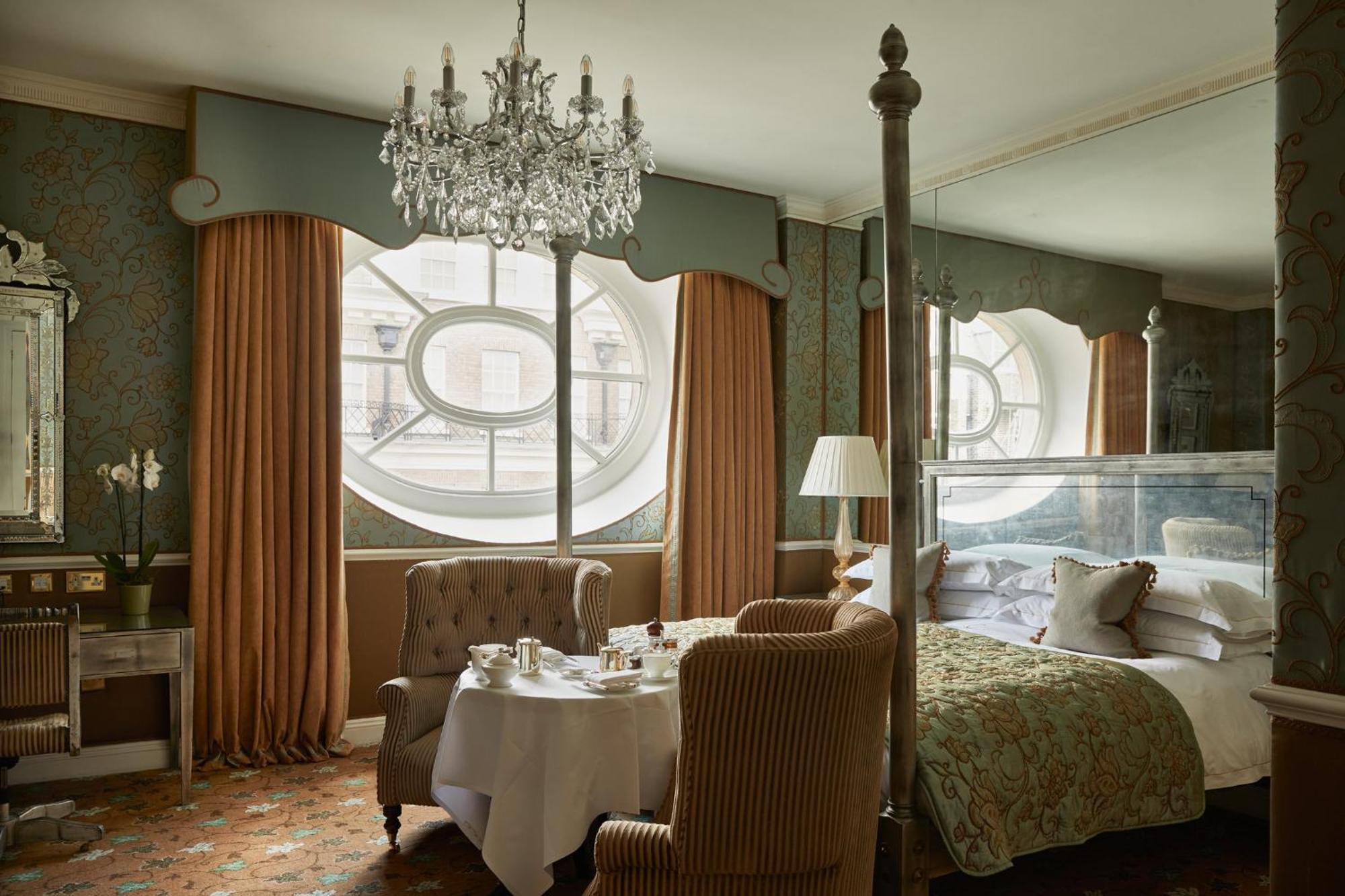 Junior Suite,1605365291:JPEG