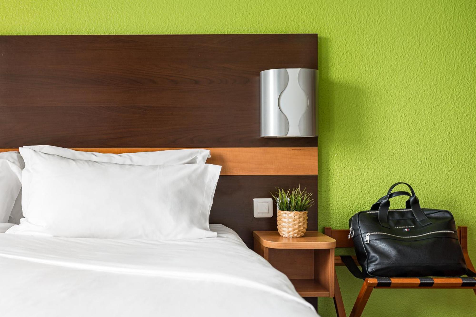 2 side-by-side Double Rooms