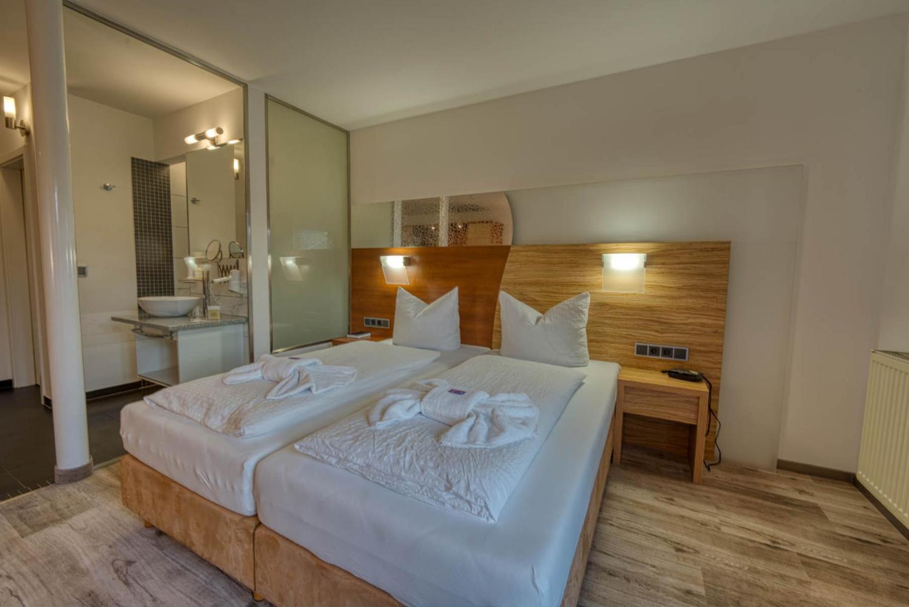 Classic Double Room,1605369590:JPEG