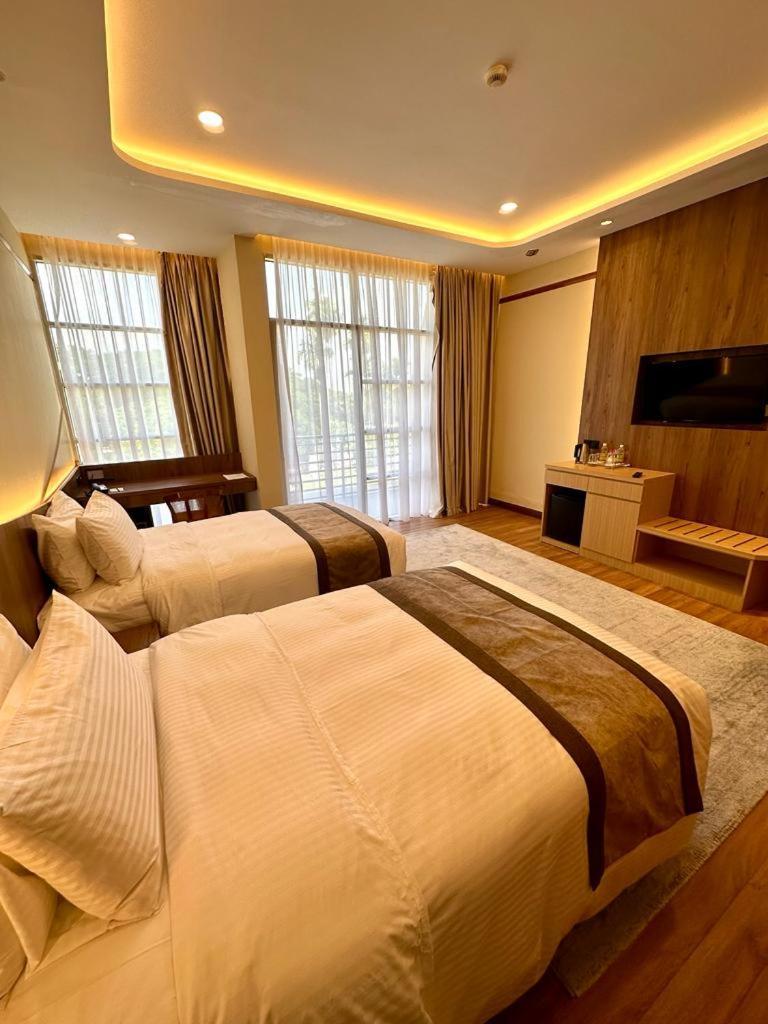 Deluxe Park View Twin Room