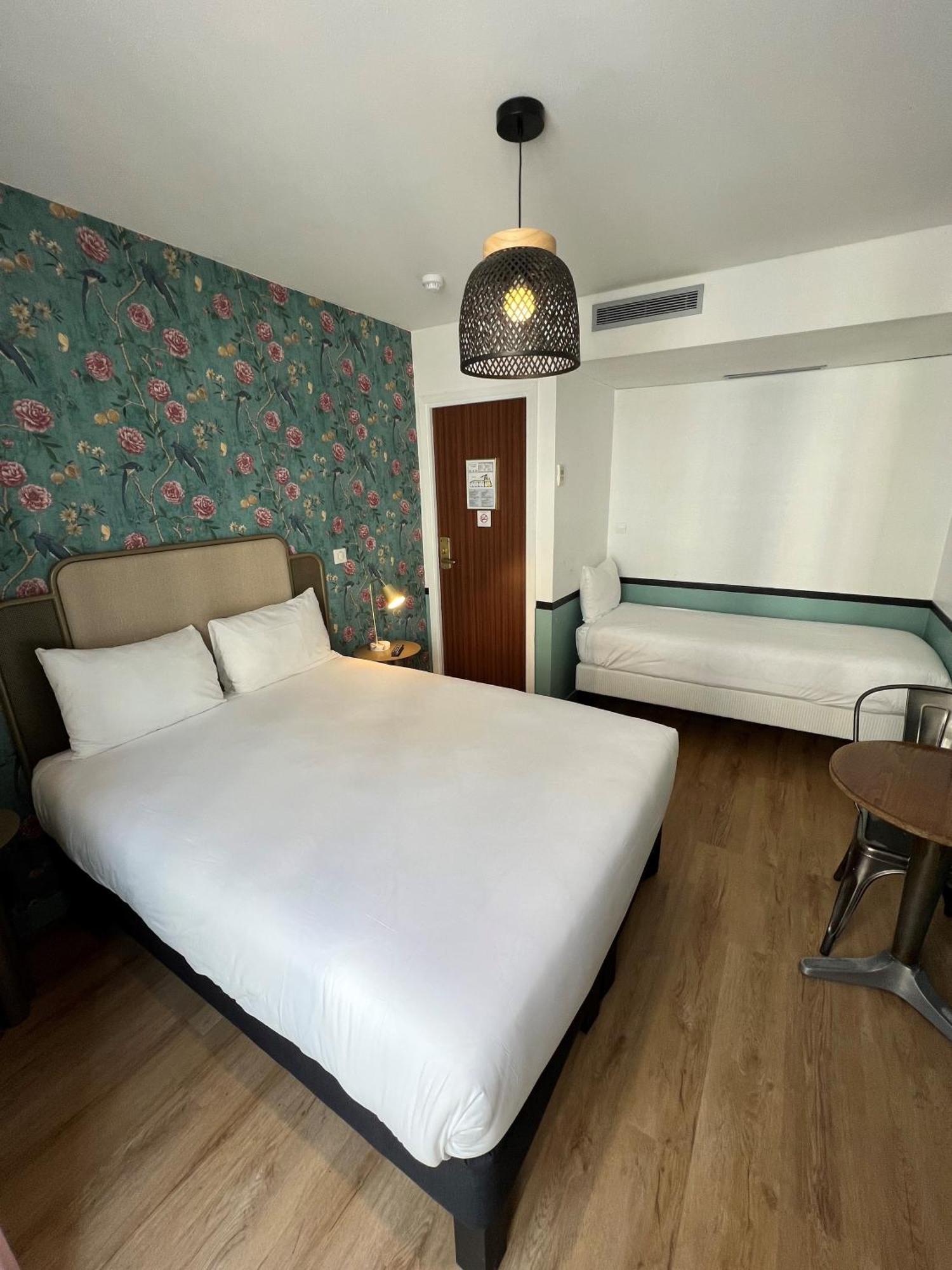 Triple Room with Balcony