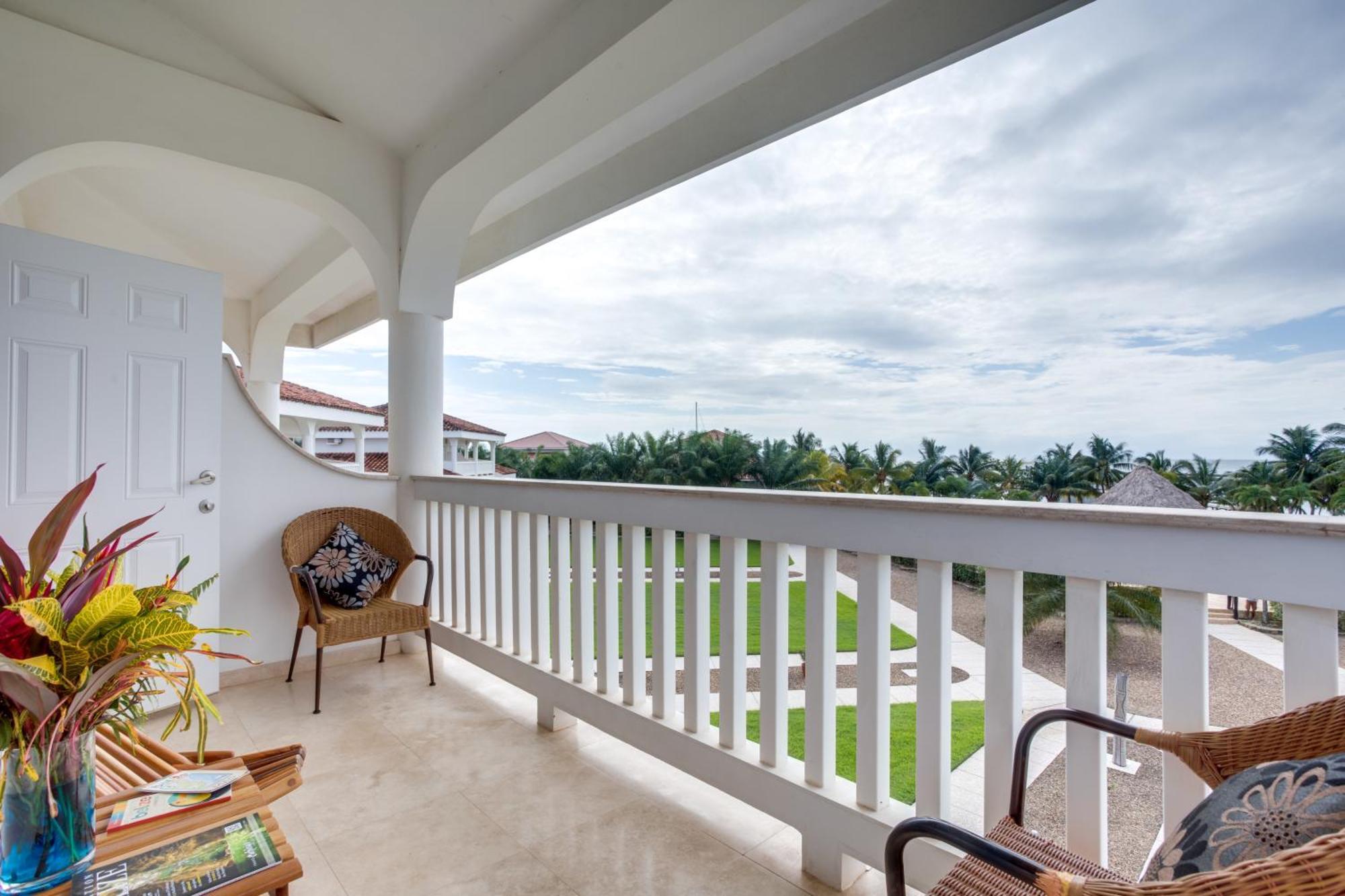 King Suite with Ocean View