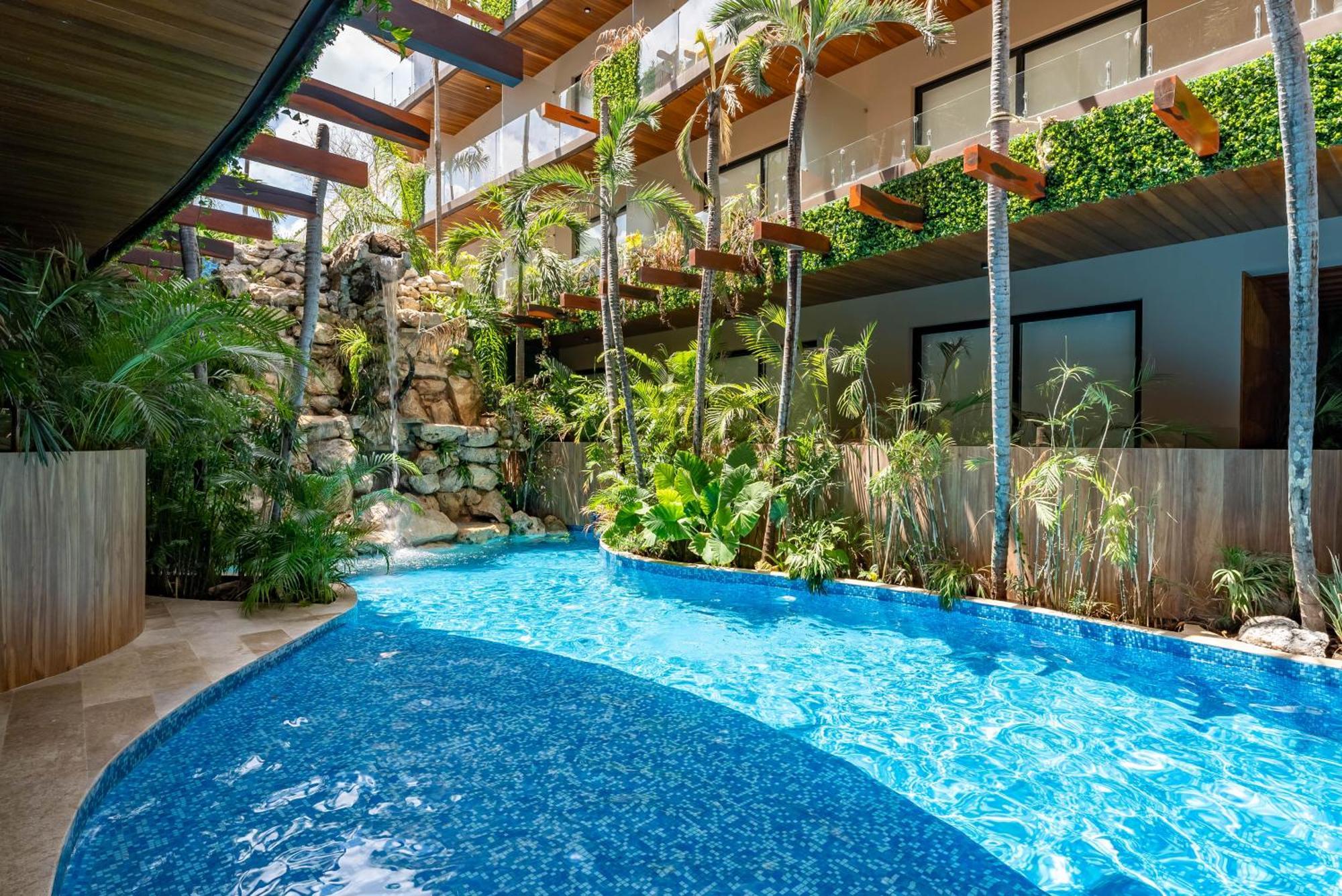 Studio Balcony