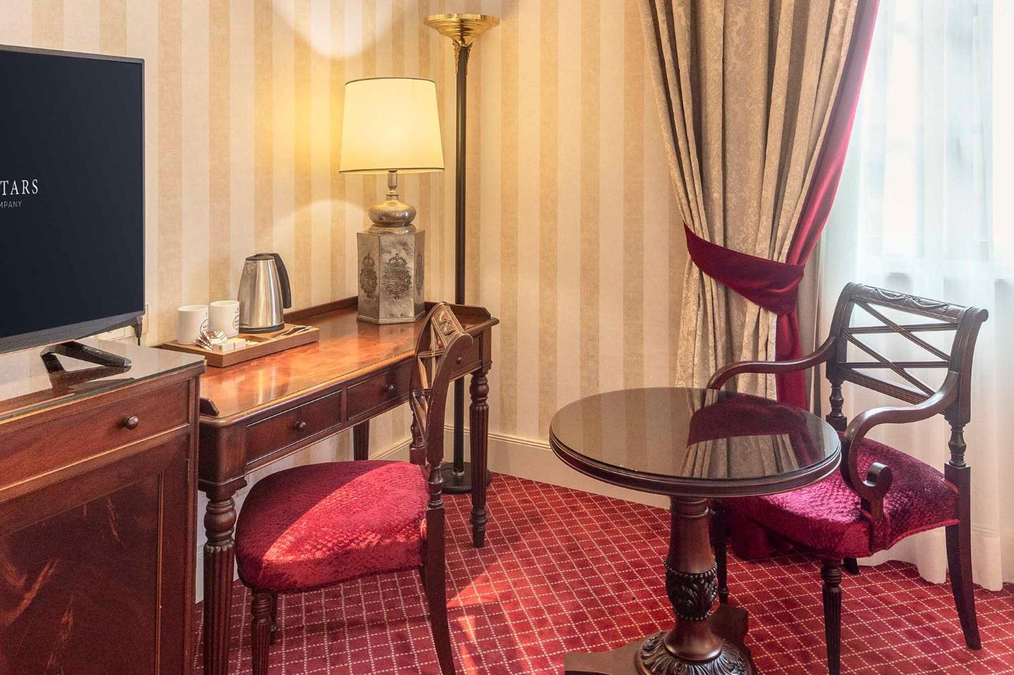 Premium Room views of the Patio de la Reina