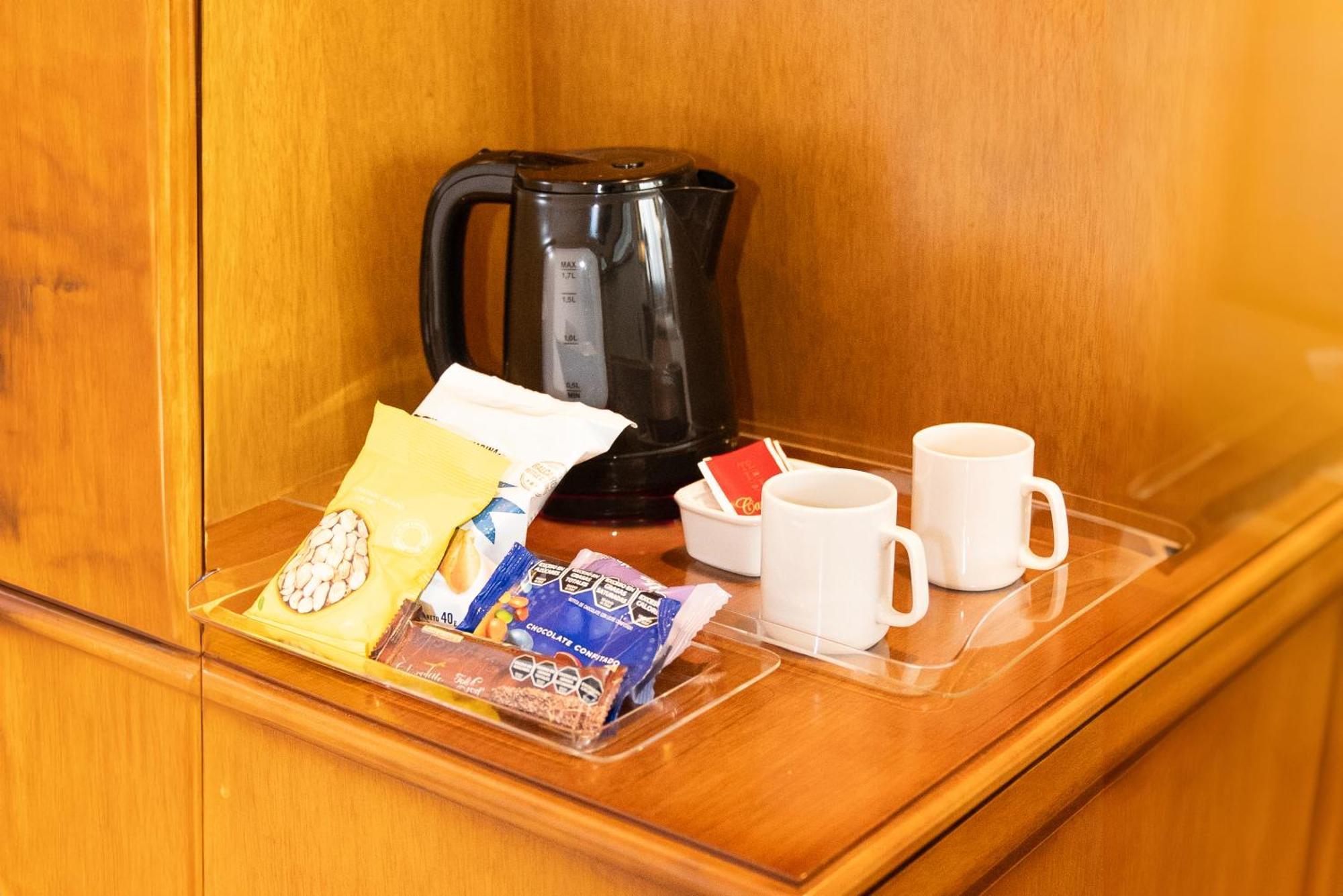 Deluxe Room Hydro