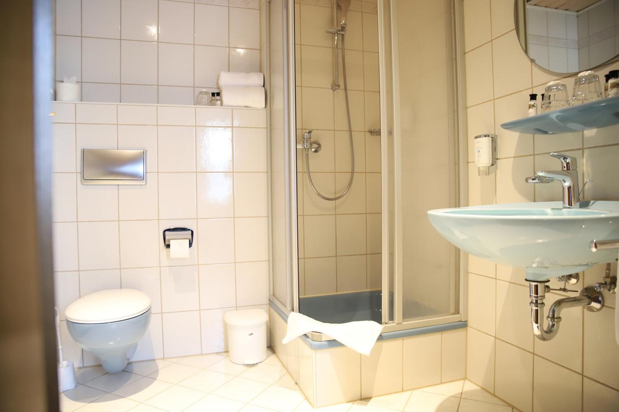 Dreibettzimmer