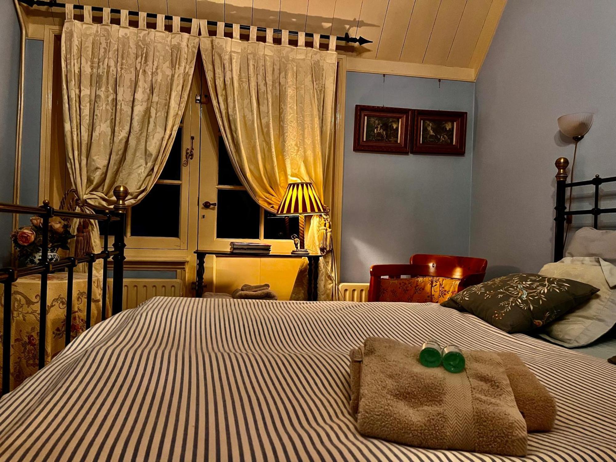 Tweepersoonskamer met Eigen Badkamer