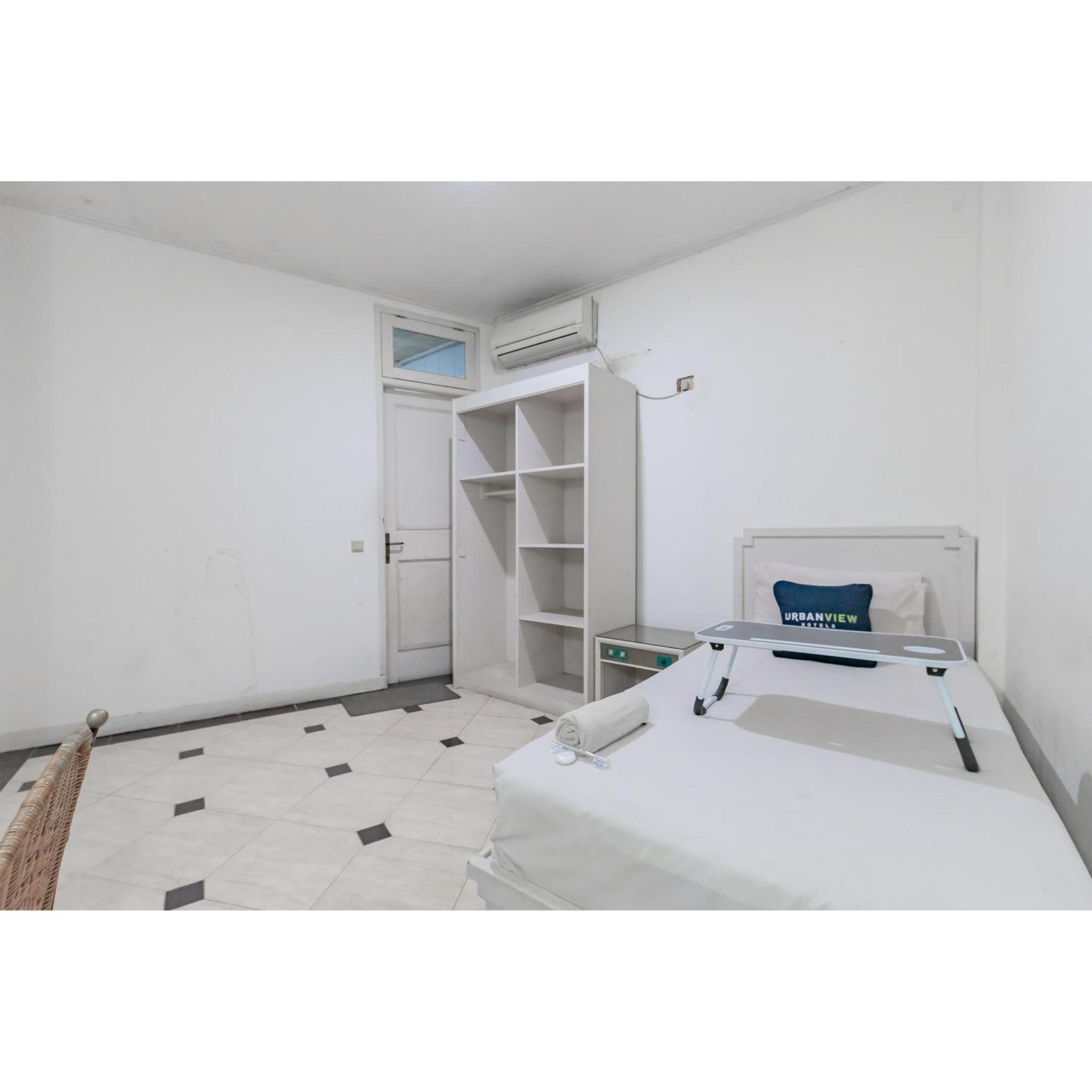 Single Room,1606093573:JPEG