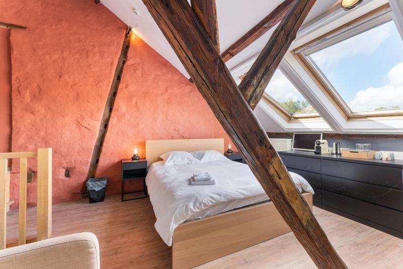 Quadruple Room with Private Bathroom