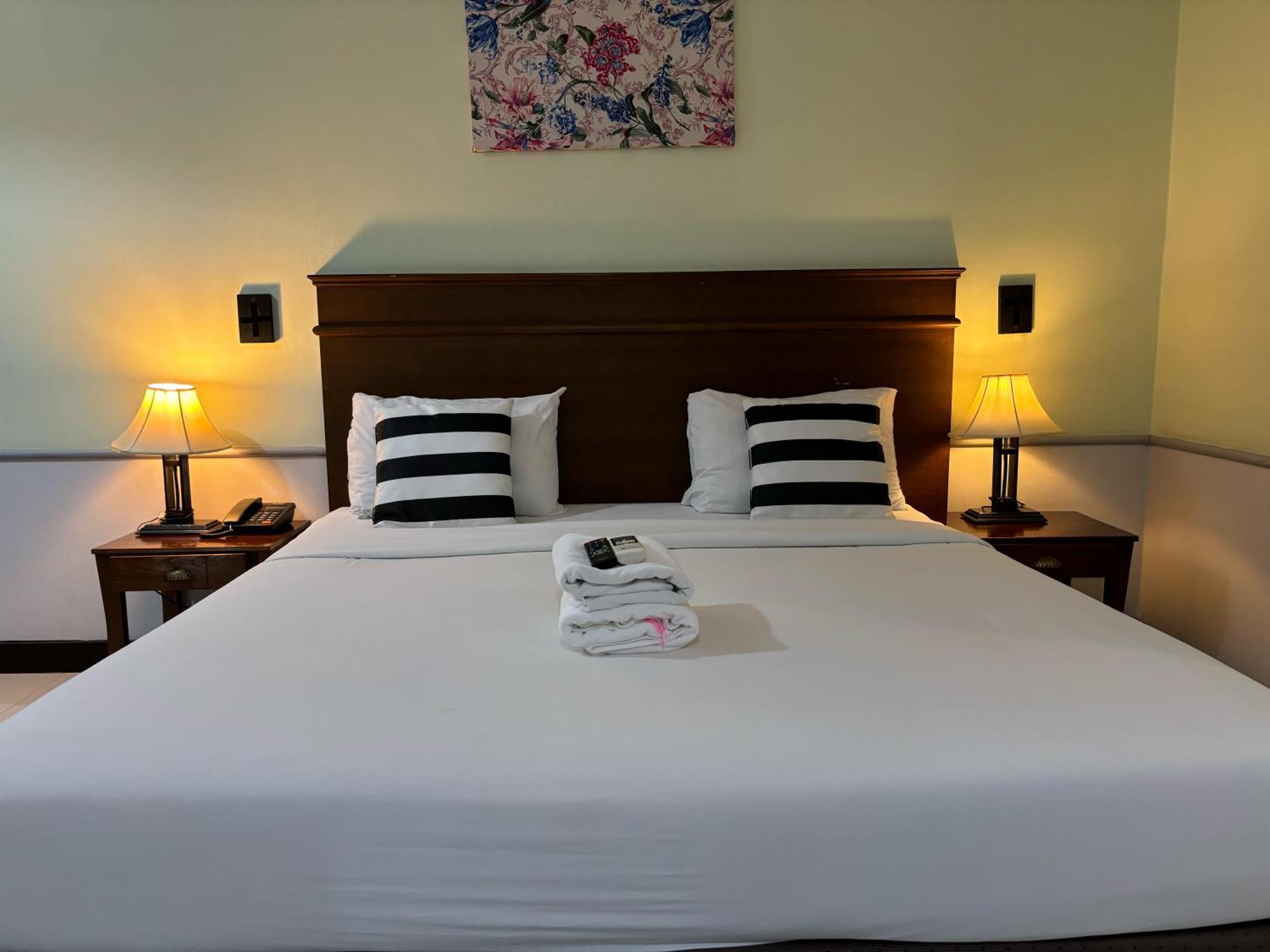 Standard Double Room,1606560494:JPEG