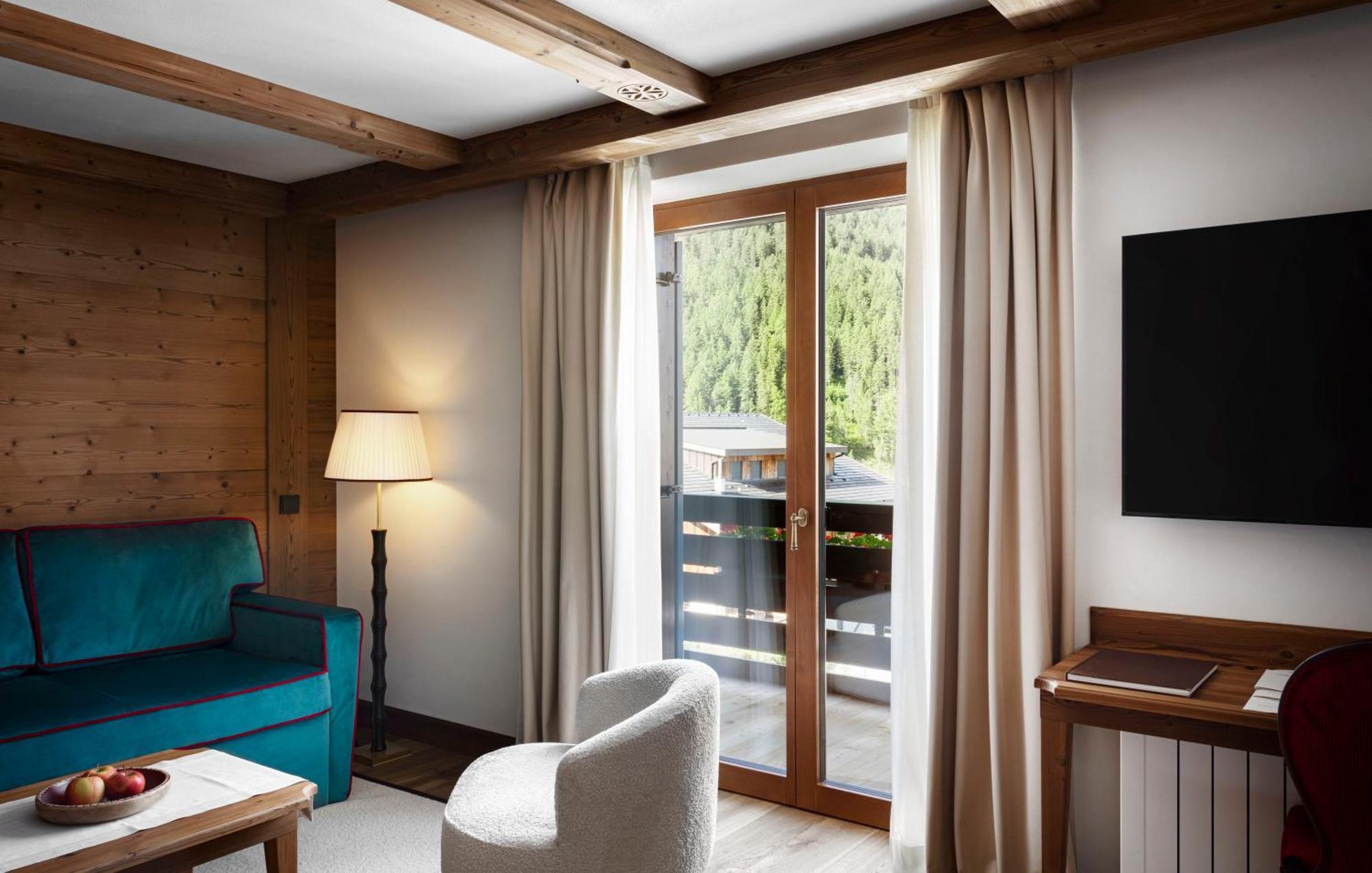 Deluxe Junior Suite