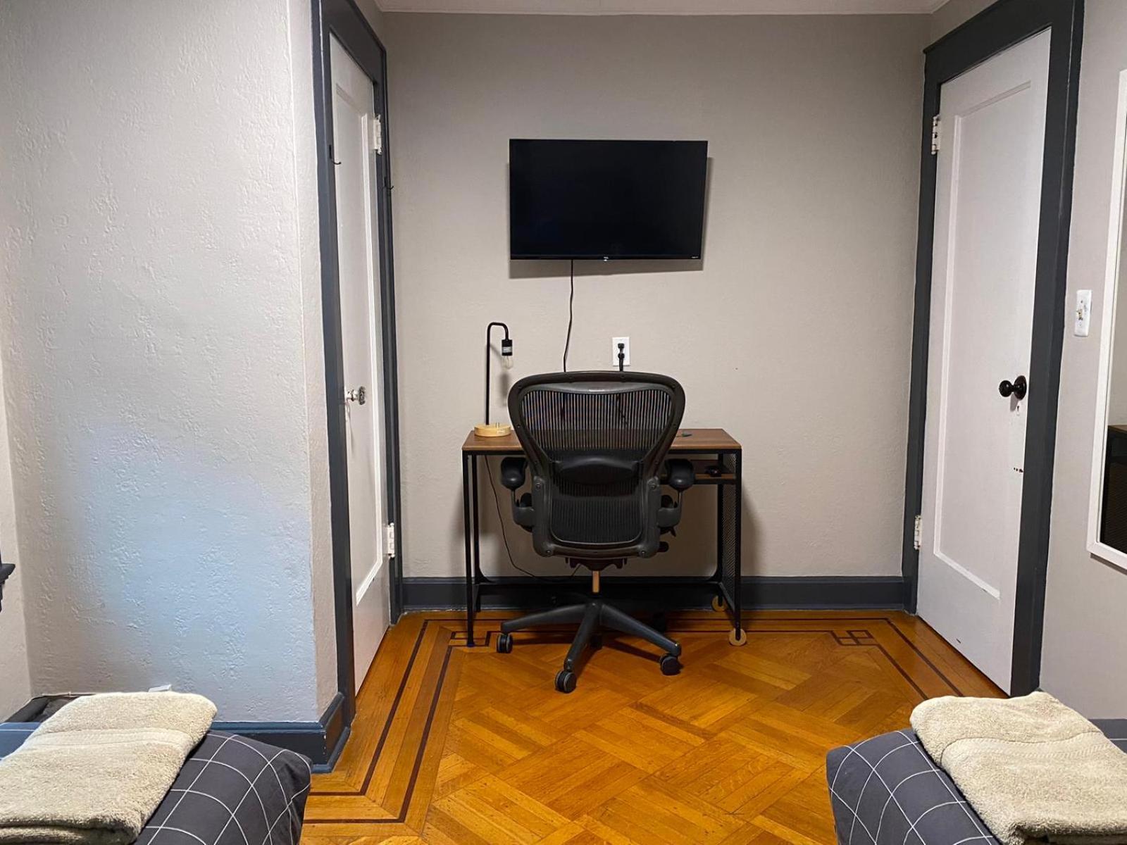 Twin Room with Shared Bathroom