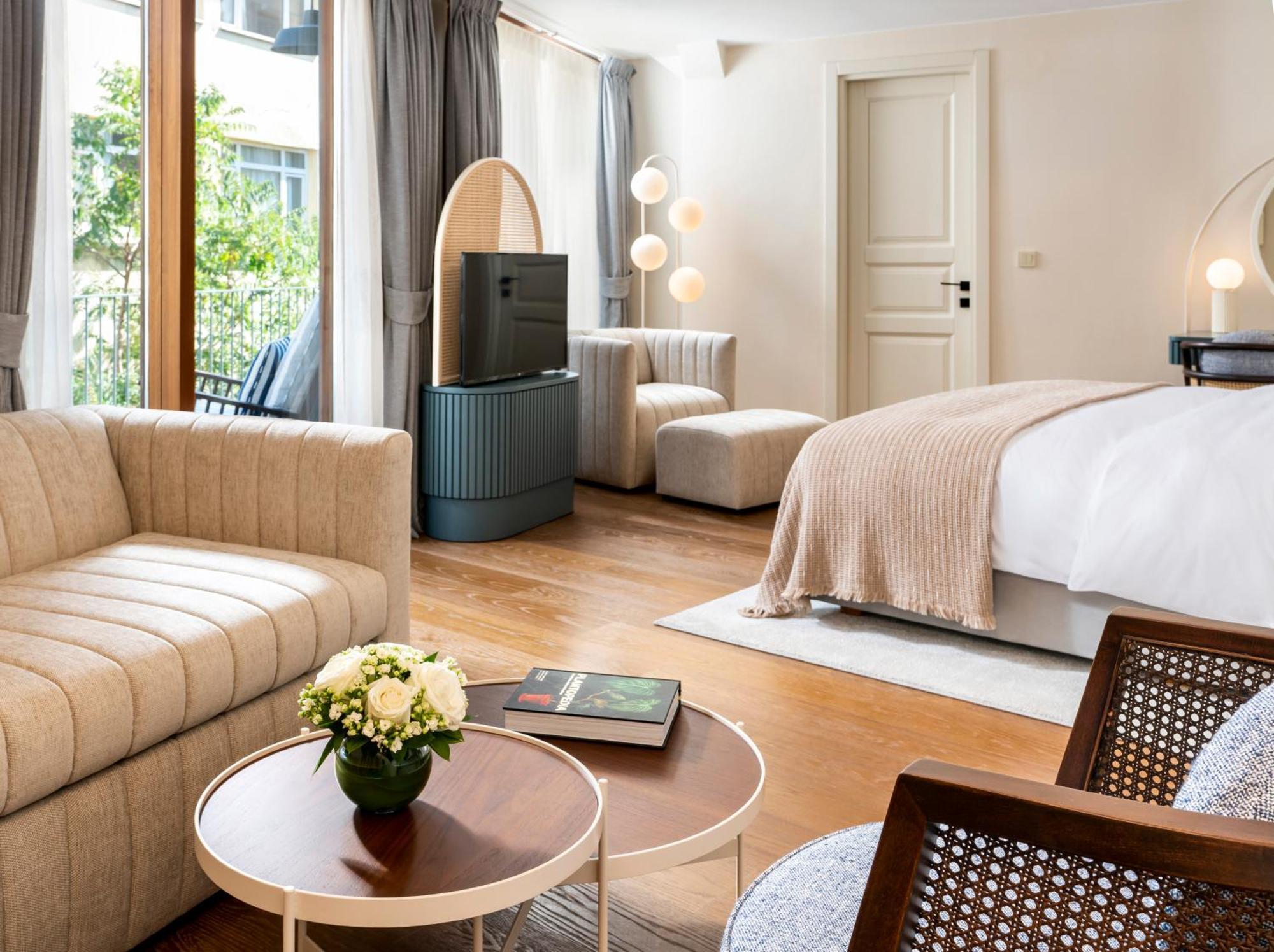 Suite Terrace,1606638534:JPEG