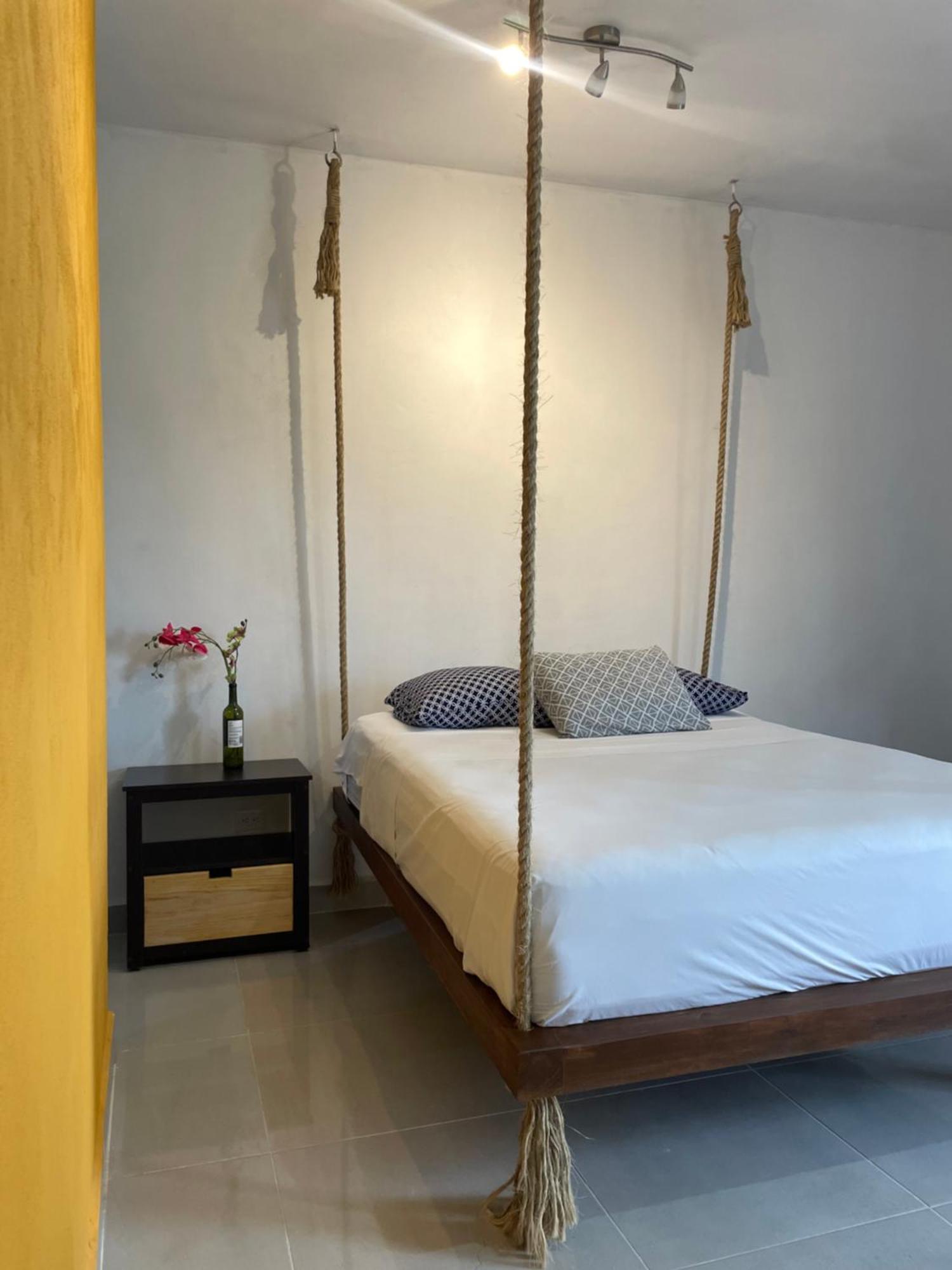 Deluxe Room,1672703751:JPEG