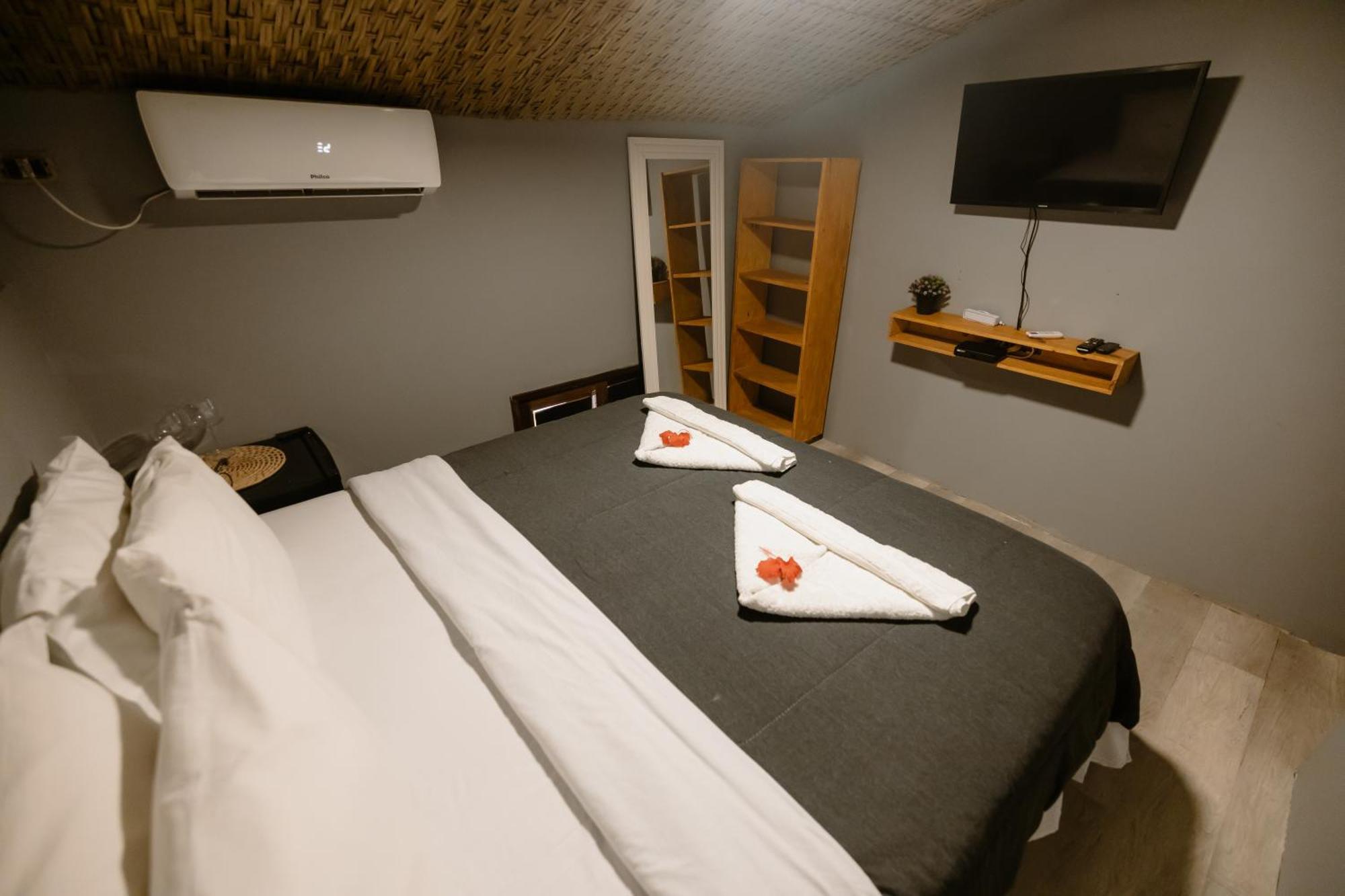 Standard Double Suite