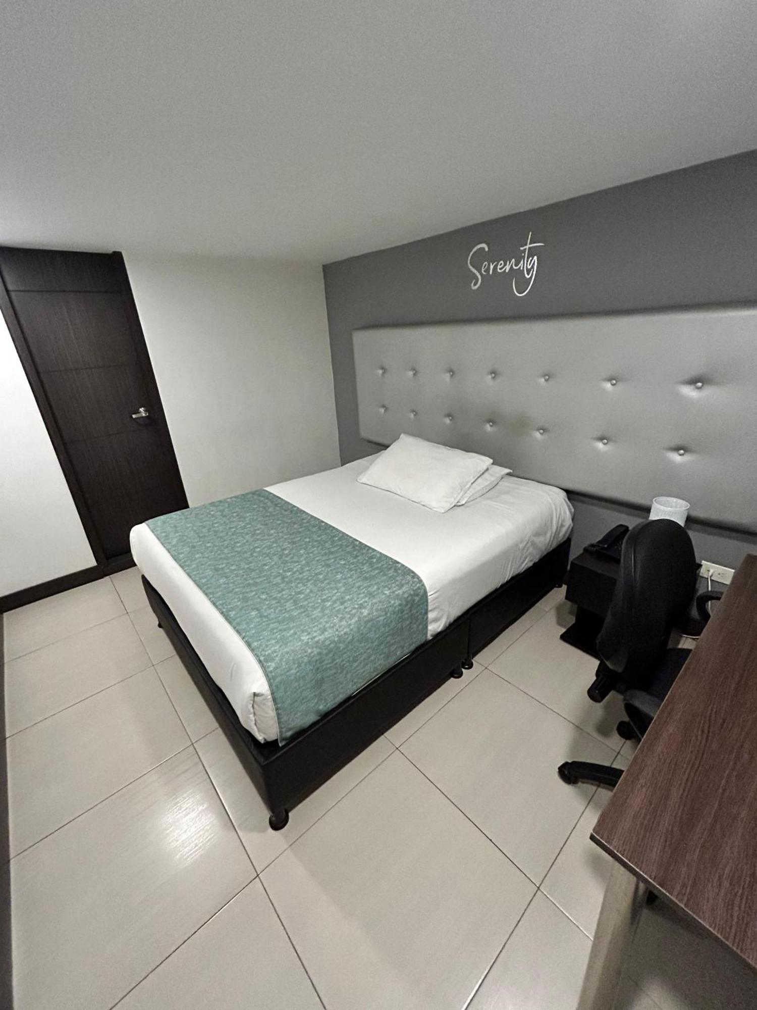 Deluxe Single Room