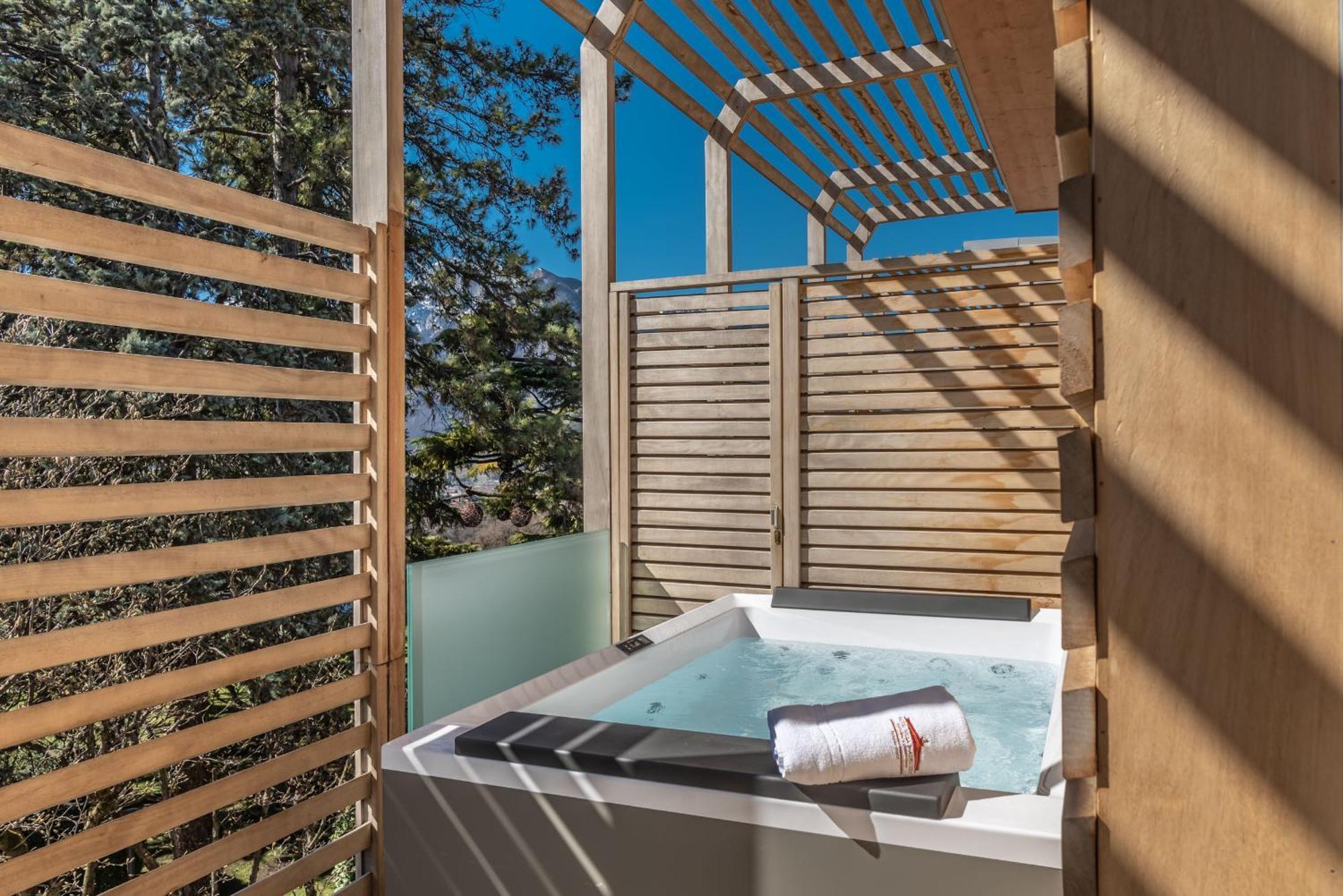 Double Room with Spa Bath